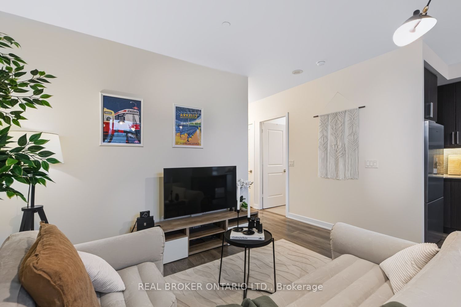 4633 Glen Erin Drive 108, Mississauga, ON L5M 0Y6 photo 5