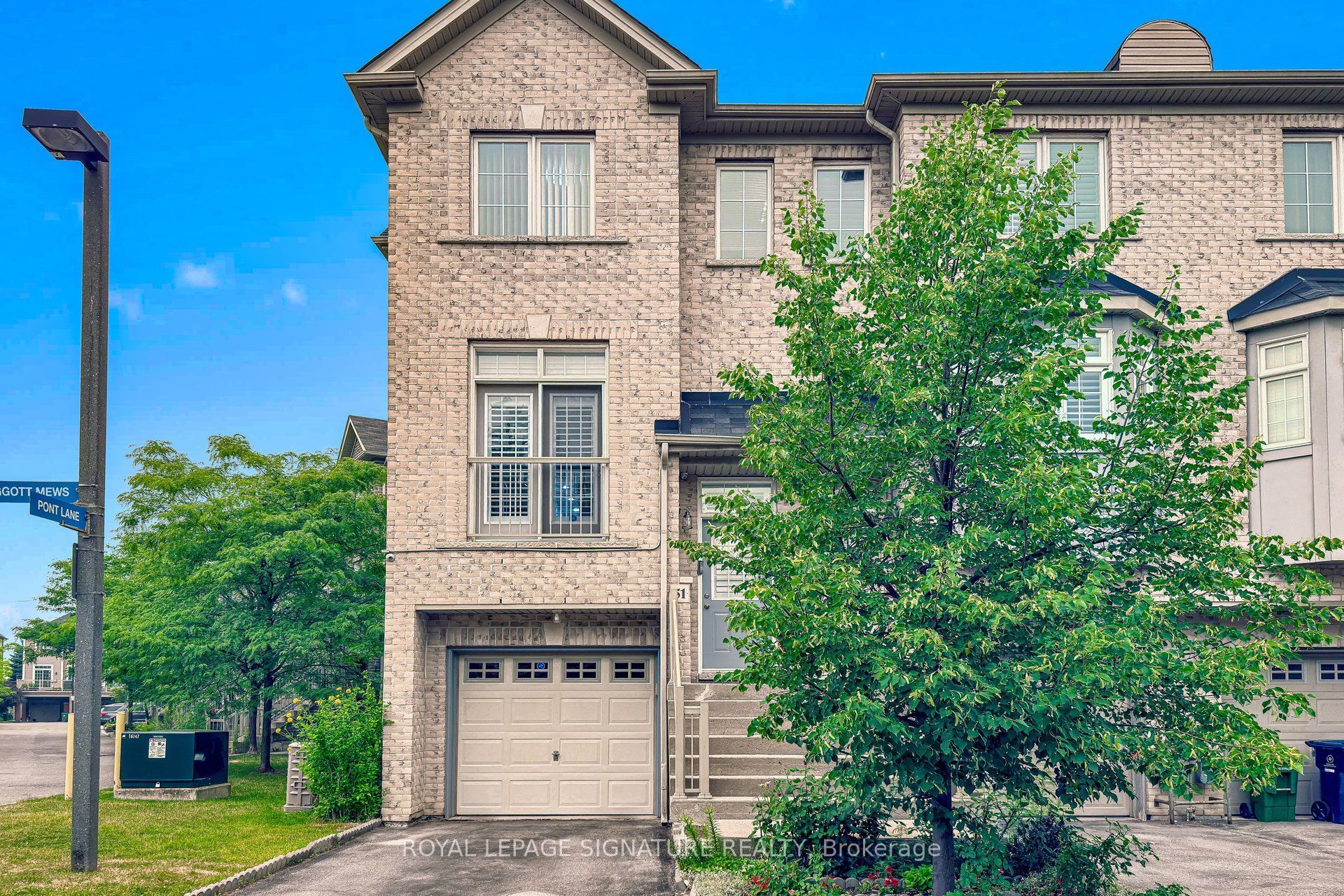 51 Piggott Mews, Toronto, ON M9N 0A4 photo 4