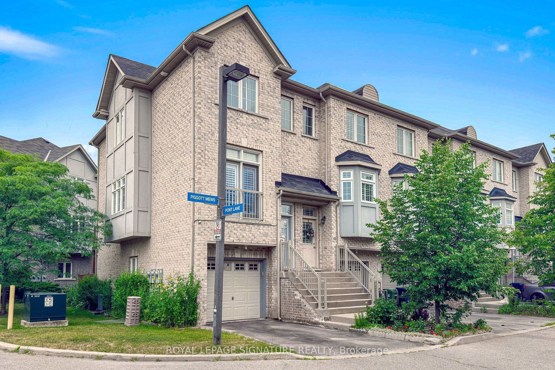 51 Piggott Mews, Toronto, ON M9N 0A4 photo 5