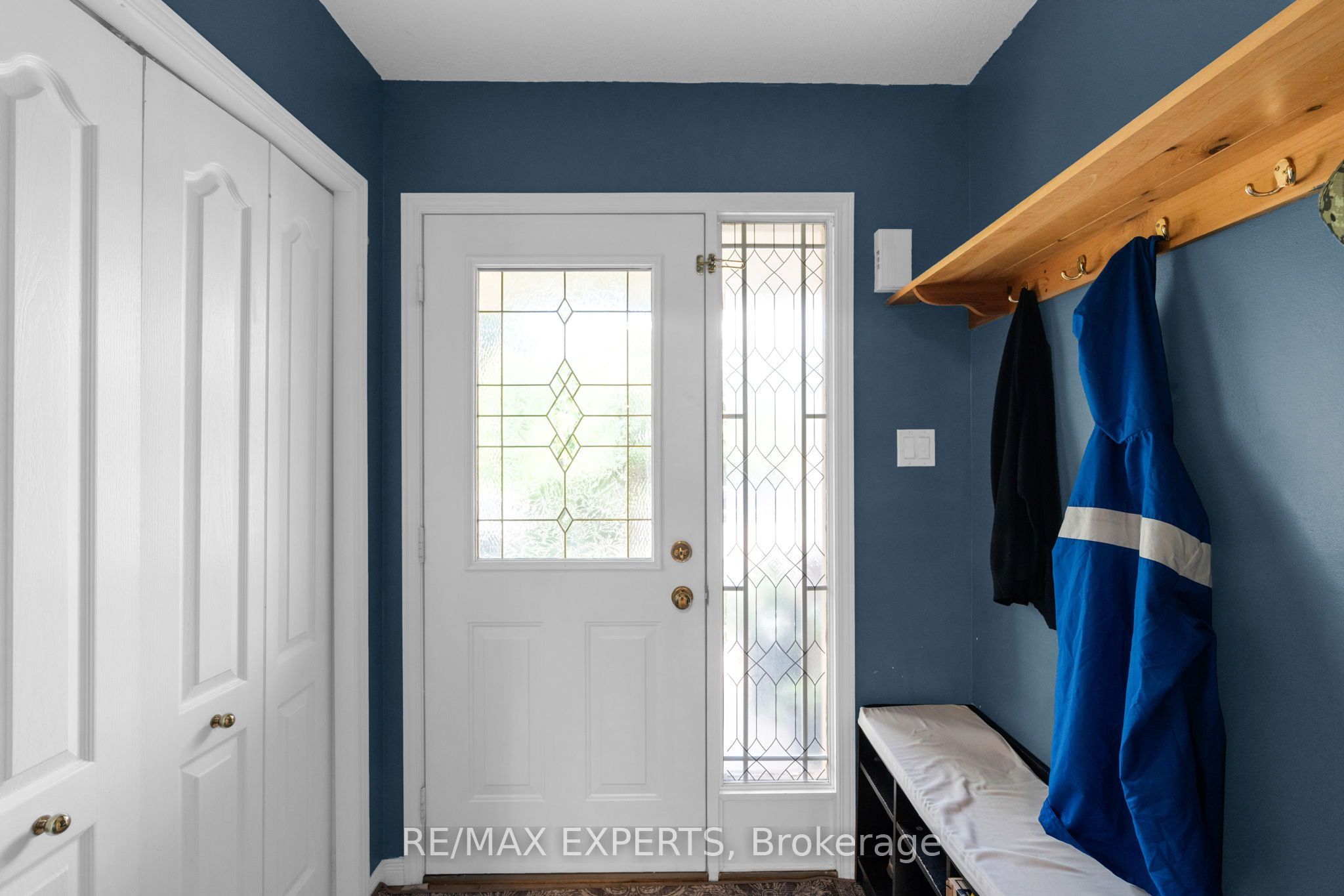 1 Cameron Court, Orangeville, ON L9W 5G8 photo 4