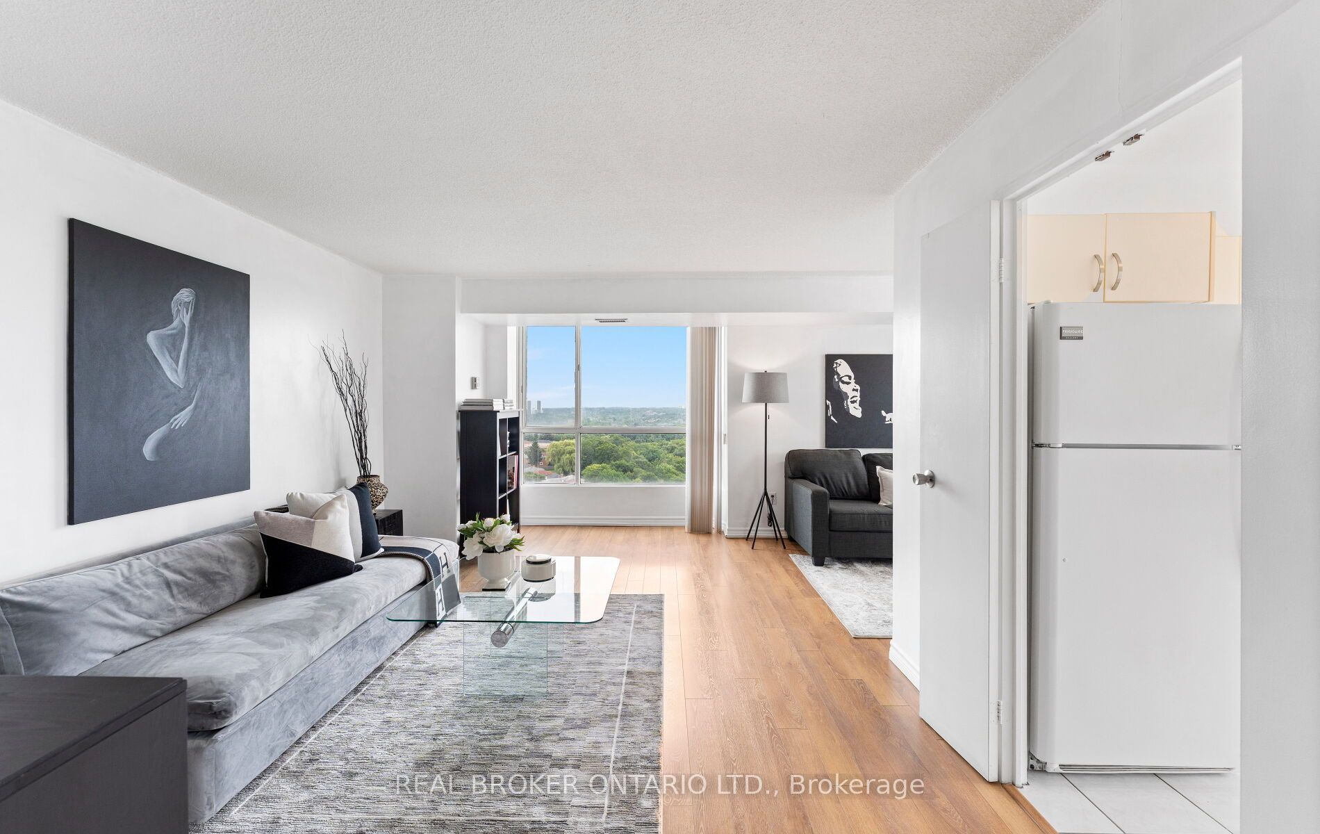 3077 Weston Road 1809, Toronto, ON M9M 3A1 photo 4