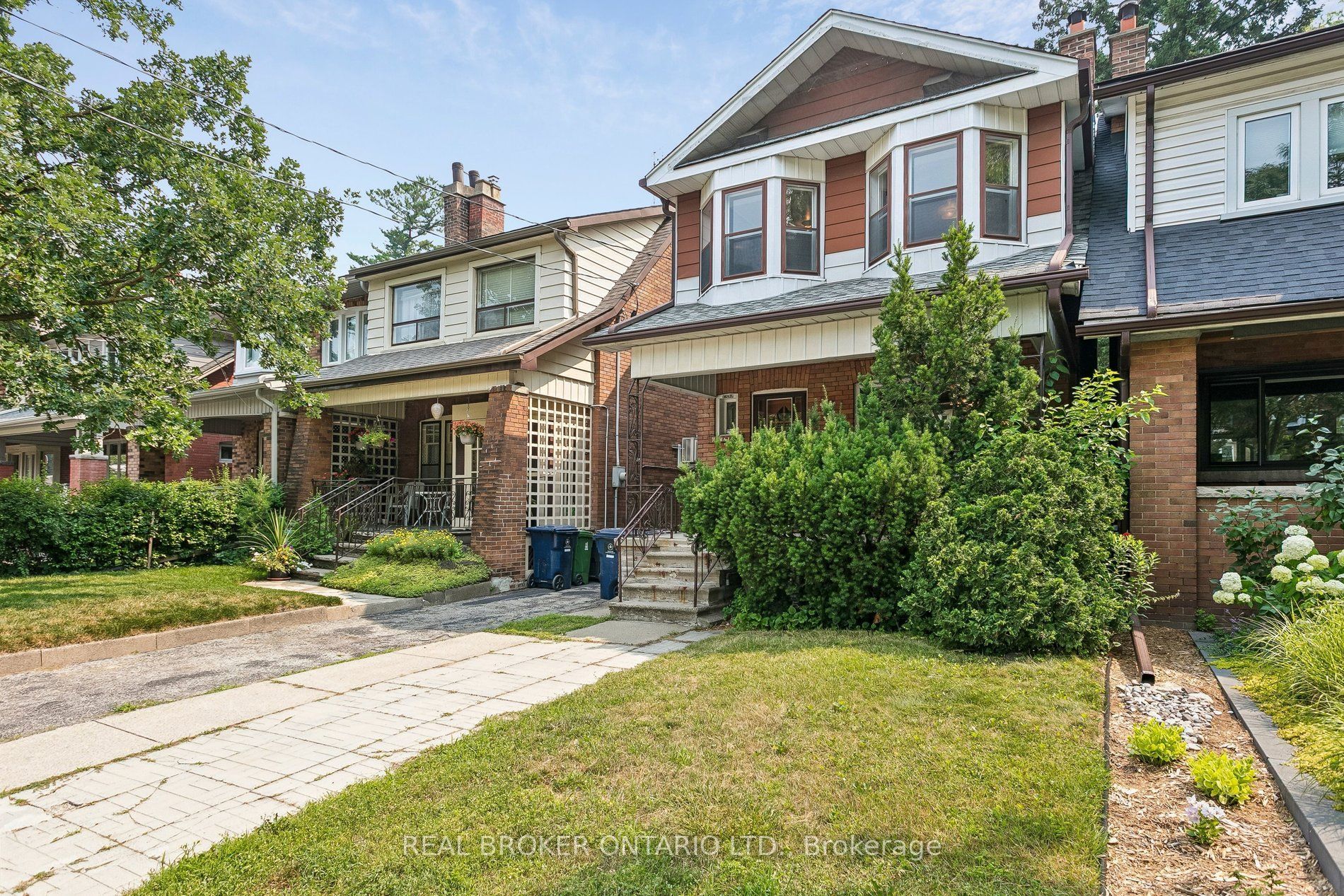 401 Willard Avenue, Toronto, ON M6S 3R4 photo 3