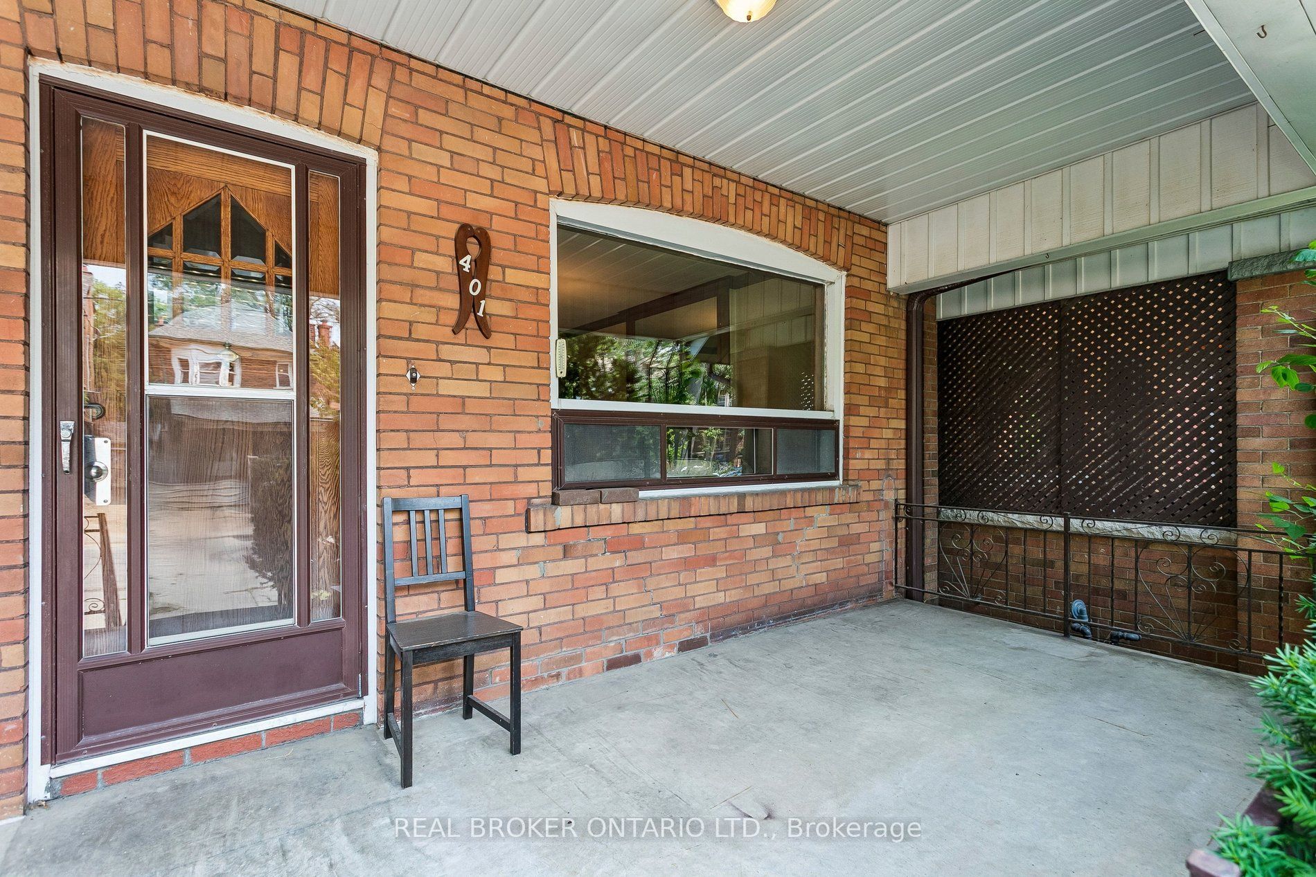 401 Willard Avenue, Toronto, ON M6S 3R4 photo 4