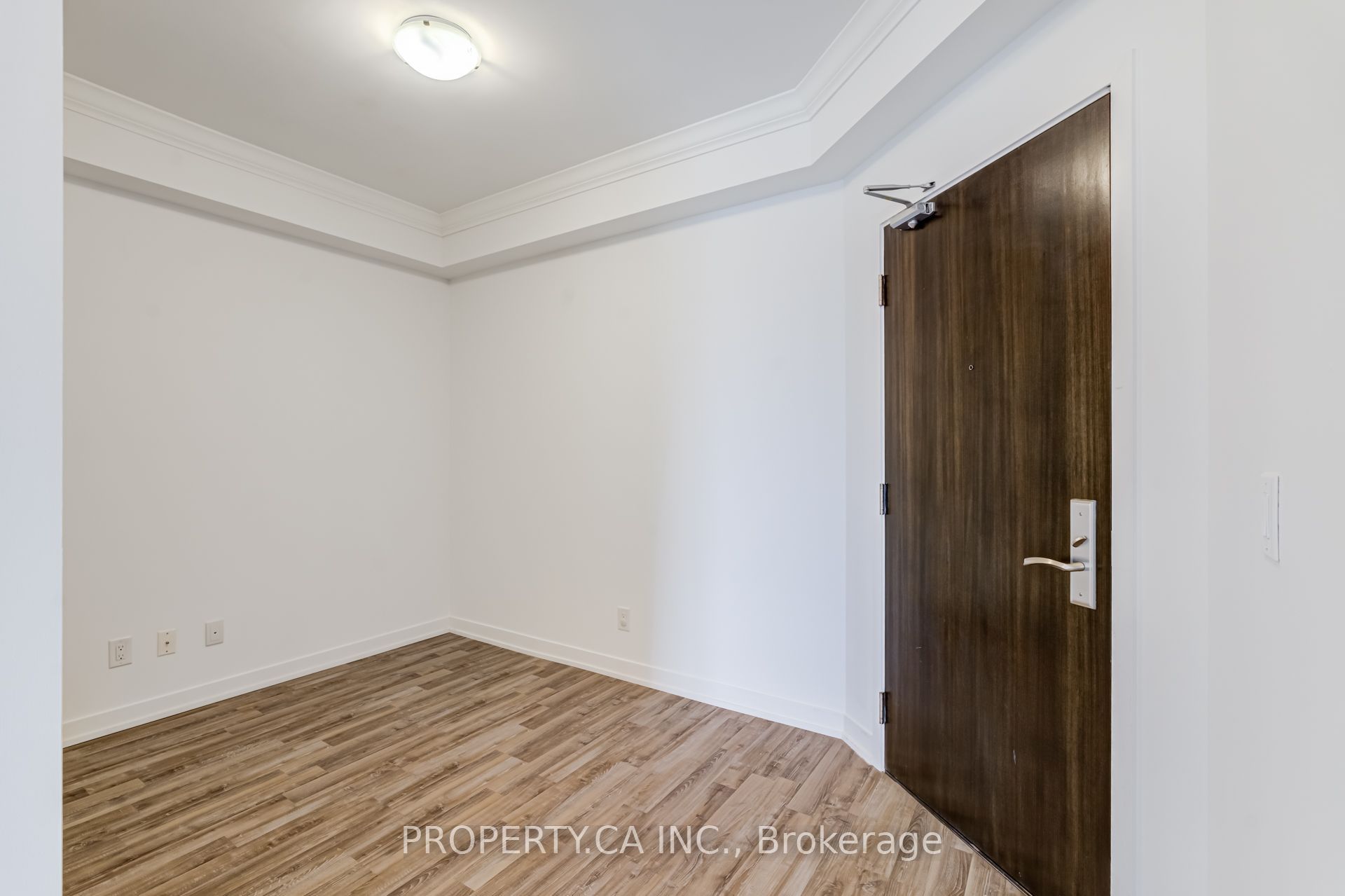 840 Queens Plate Drive 1203, Toronto, ON M9W 6Z4 photo 2