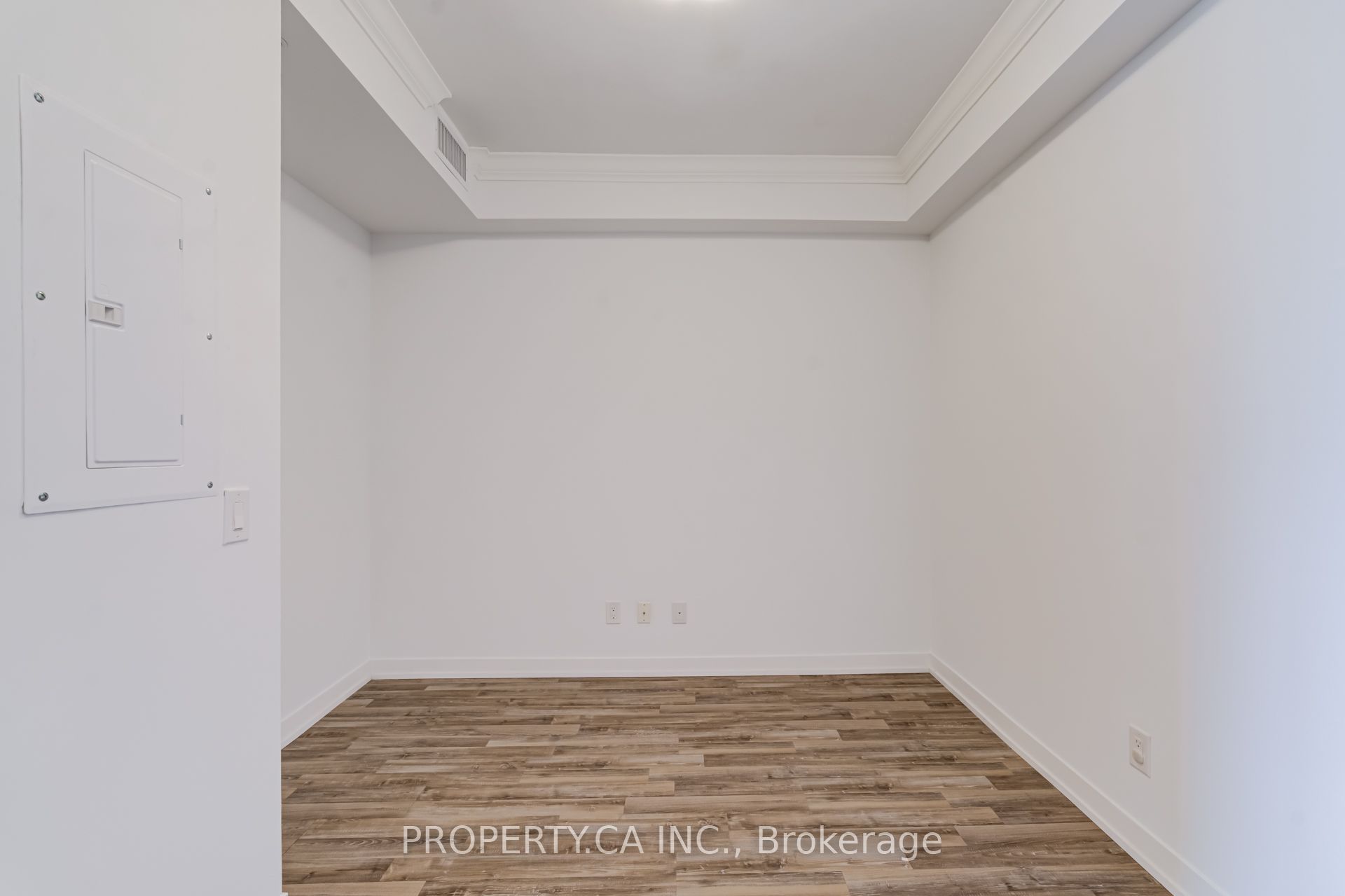840 Queens Plate Drive 1203, Toronto, ON M9W 6Z4 photo 4
