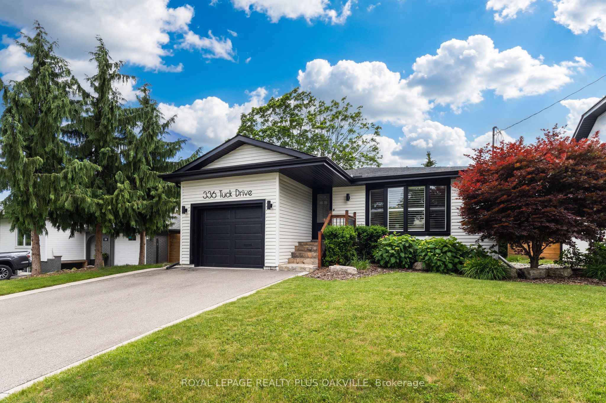 336 Tuck Drive, Burlington, ON L7L 2R3