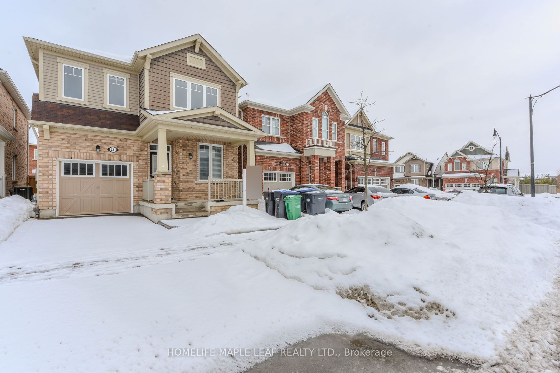 531 Edenbrook Hill Drive, Brampton, ON L7A 4S8 photo 3