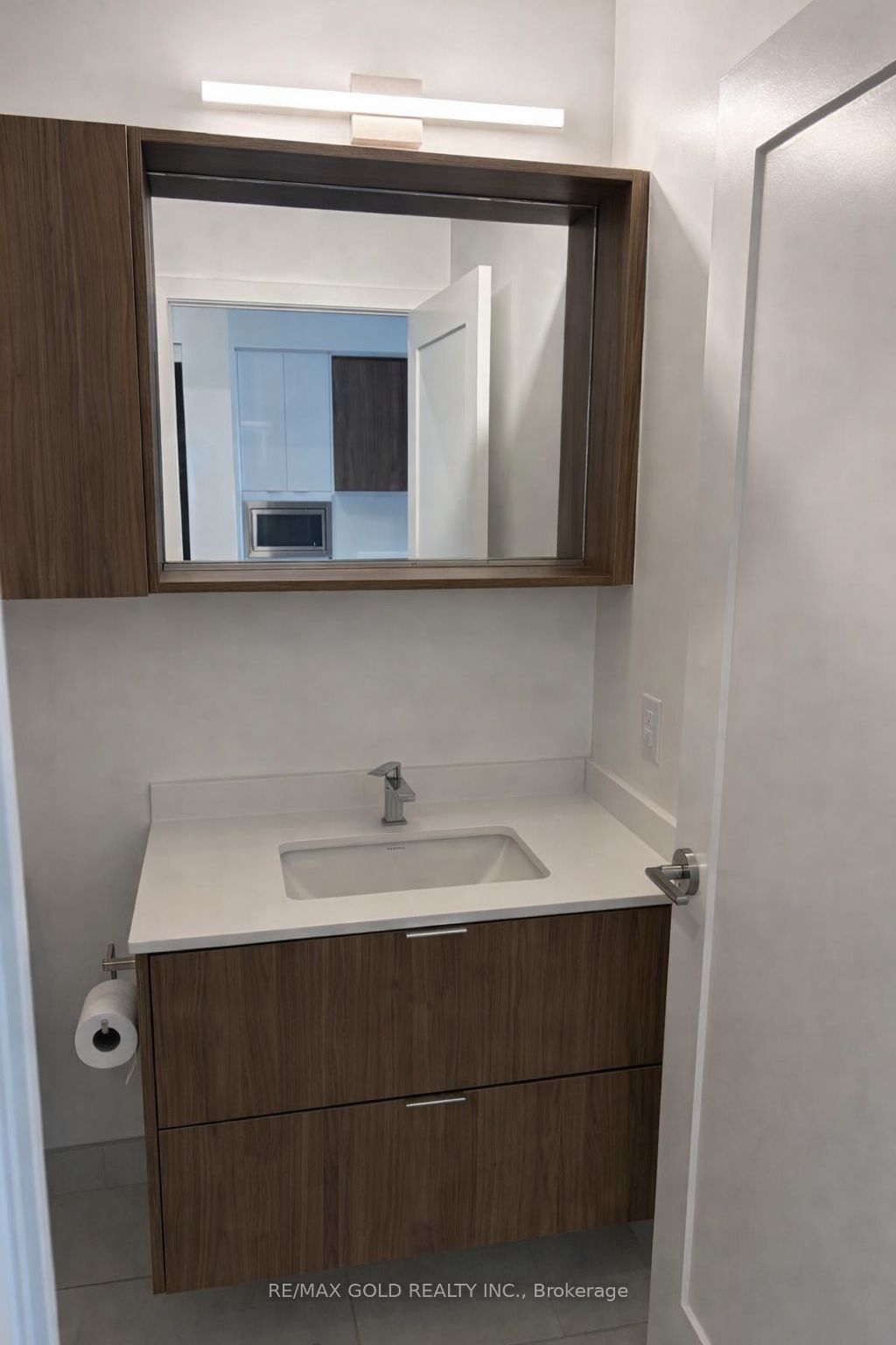 5105 Hurontario Street 437, Mississauga, ON L4Z 0C9 photo 5