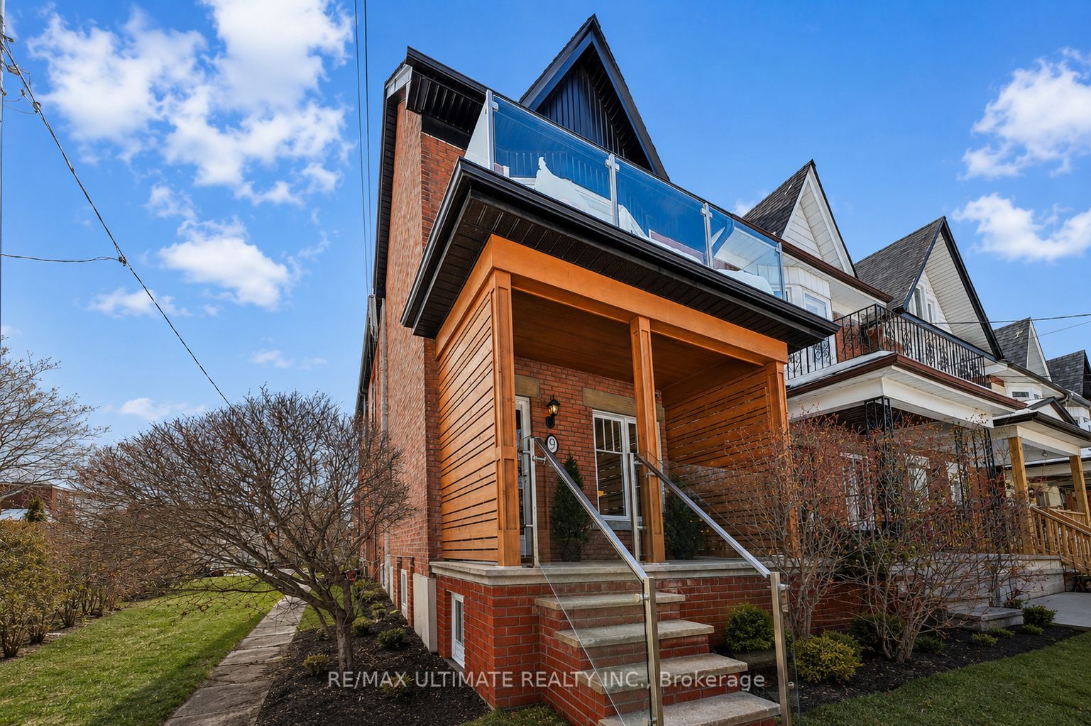 9 Southview Avenue Basement, Toronto, ON M6H 1T3 photo 2