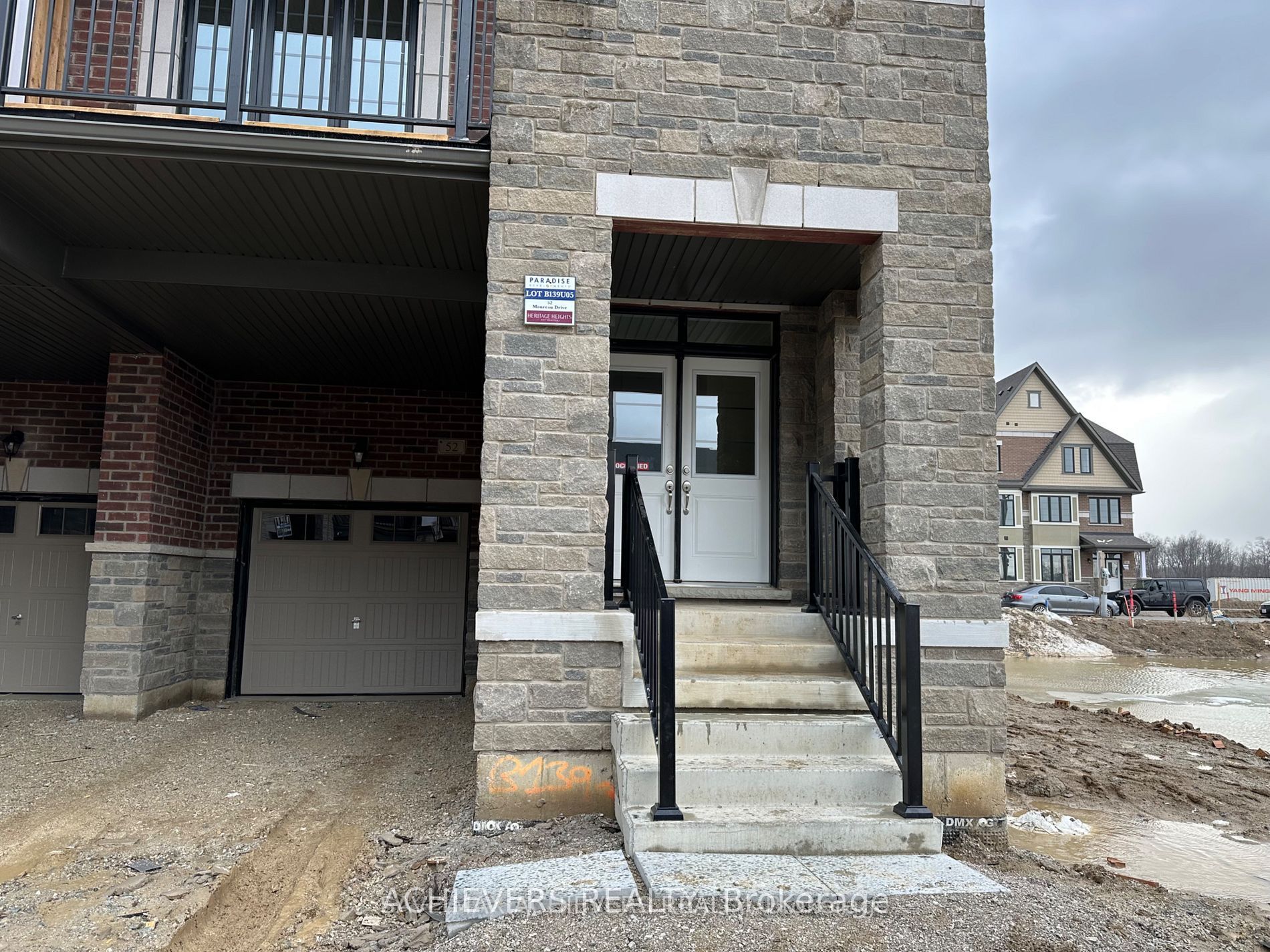 52 Monreau Drive, Brampton, ON L7A 5M1