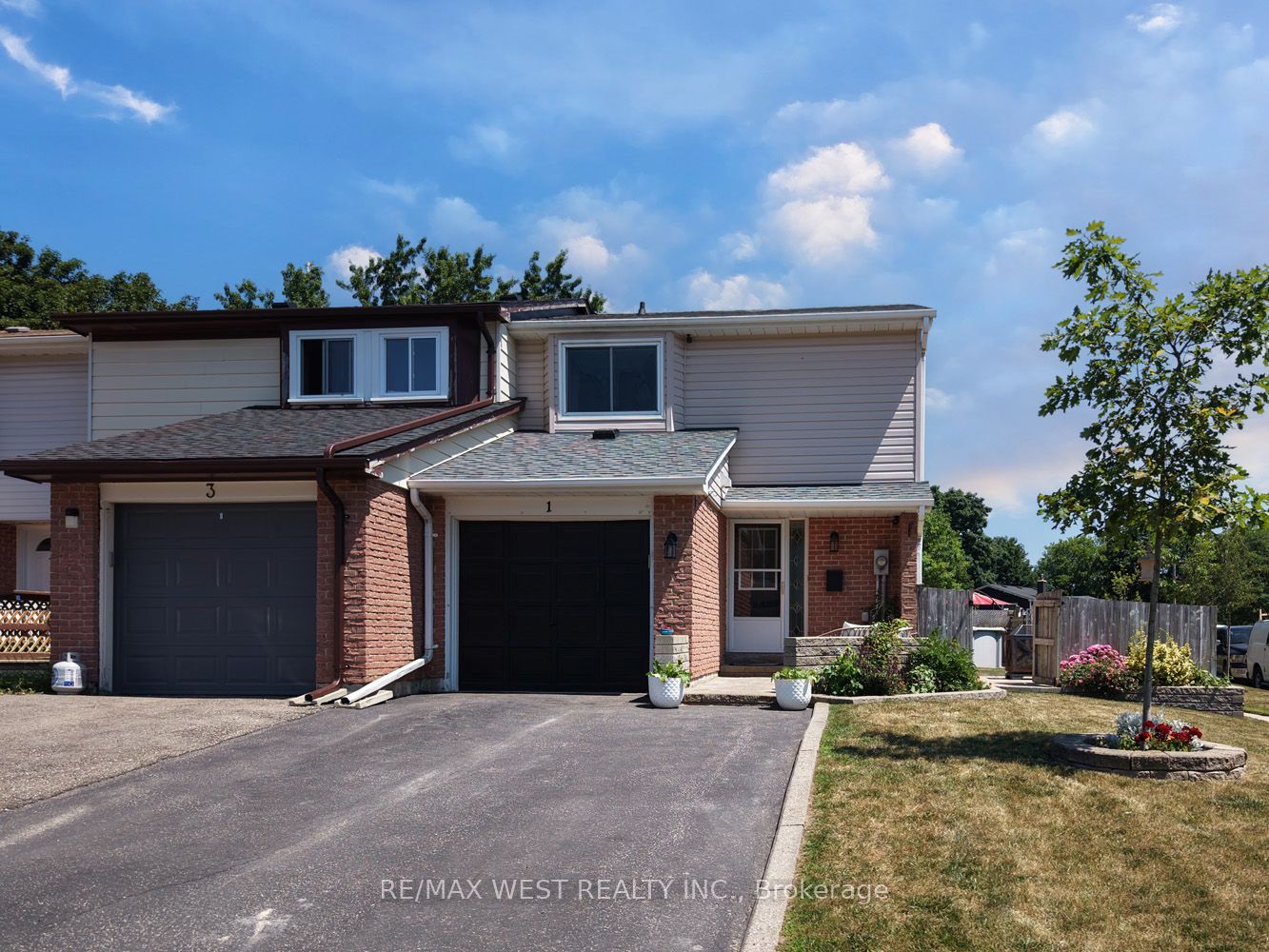 1 Johanna Drive, Orangeville, ON L9W 3S4 photo 4