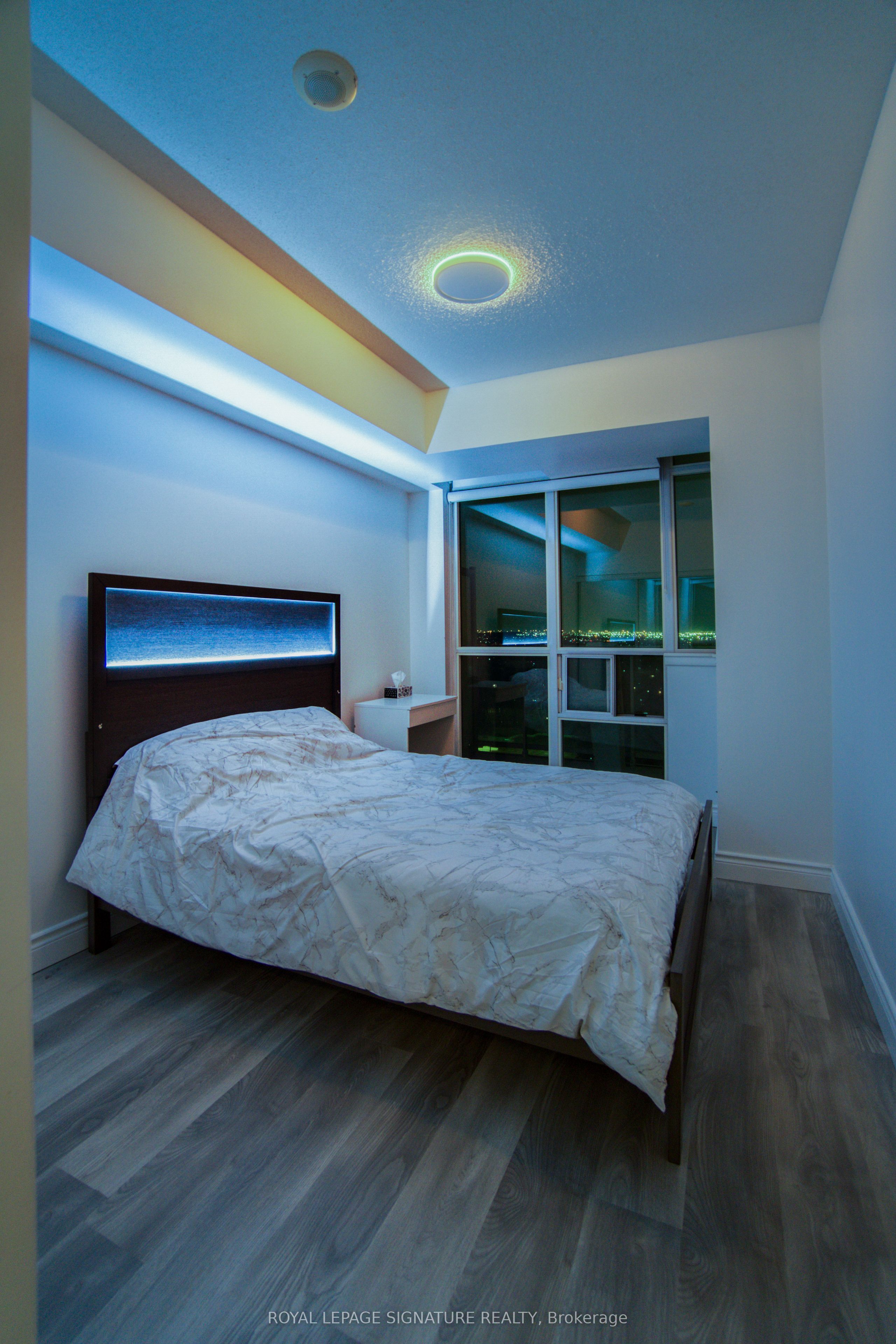 90 Absolute Avenue 1701, Mississauga, ON L4Z 0A3 photo 5
