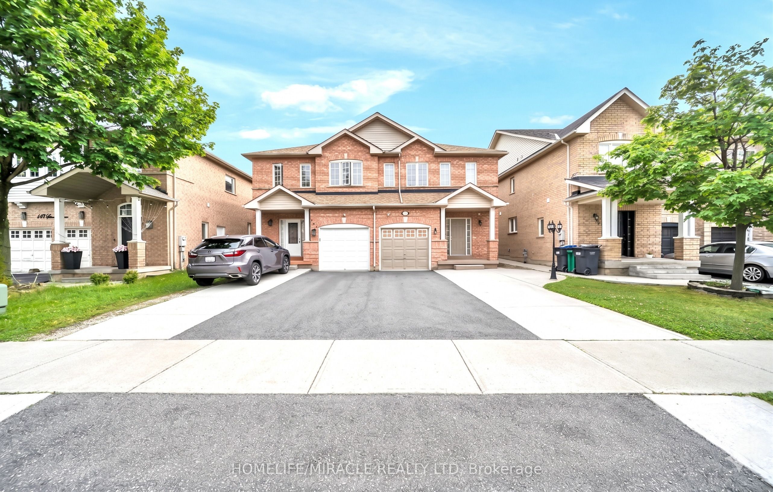 139 Sewells Lane, Brampton, ON L7A 2Z7 photo 2