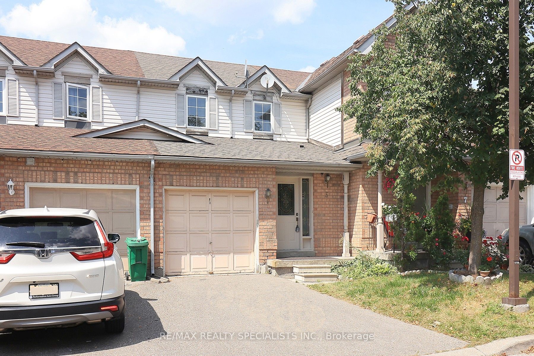 35 MALTA Avenue 5, Brampton, ON L6Y 5B4