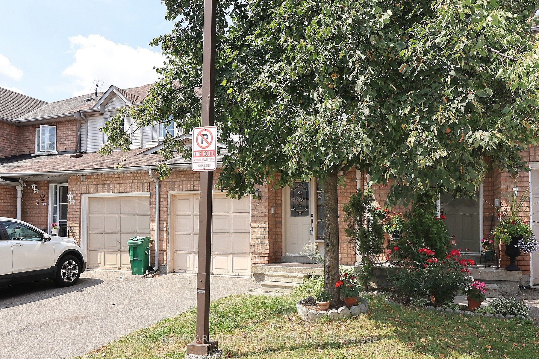 35 MALTA Avenue 5, Brampton, ON L6Y 5B4 photo 3