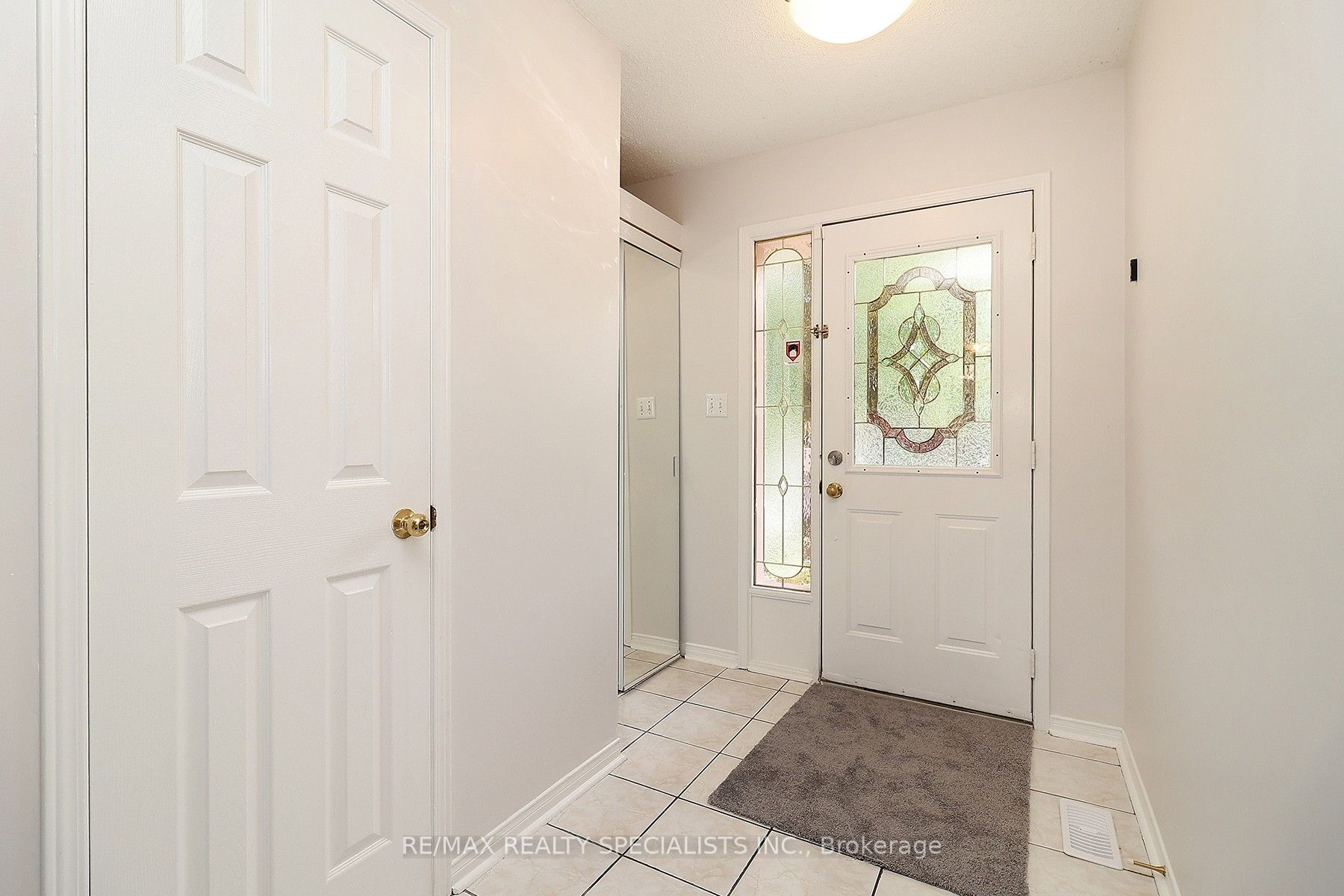 35 MALTA Avenue 5, Brampton, ON L6Y 5B4 photo 4