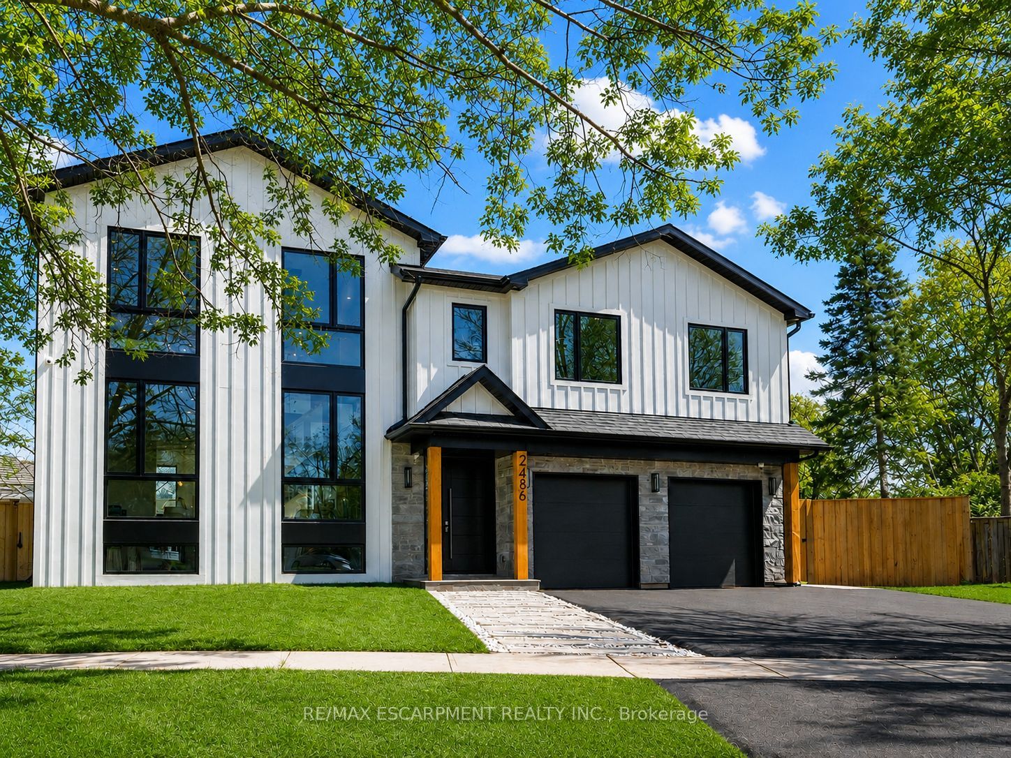 2488 Bridge Road, Oakville, ON L6L 2H2 photo 4