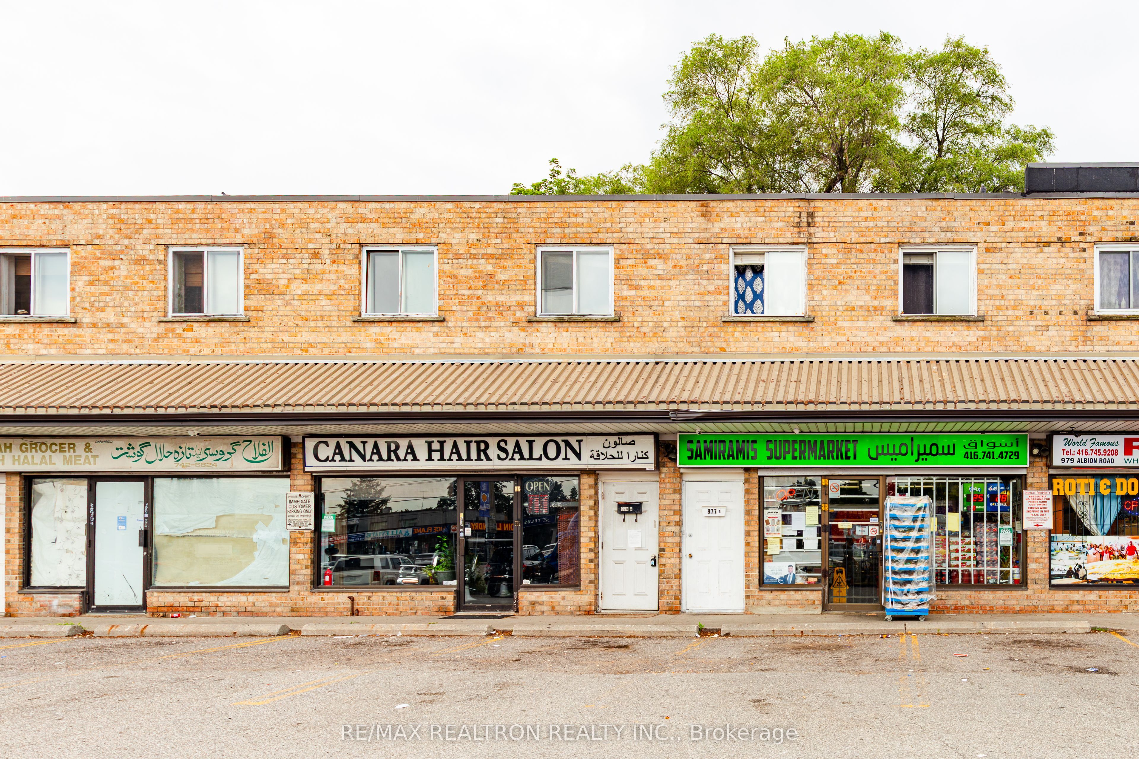 975 Albion Road 975A, Toronto, ON M9V 1A6 photo 4