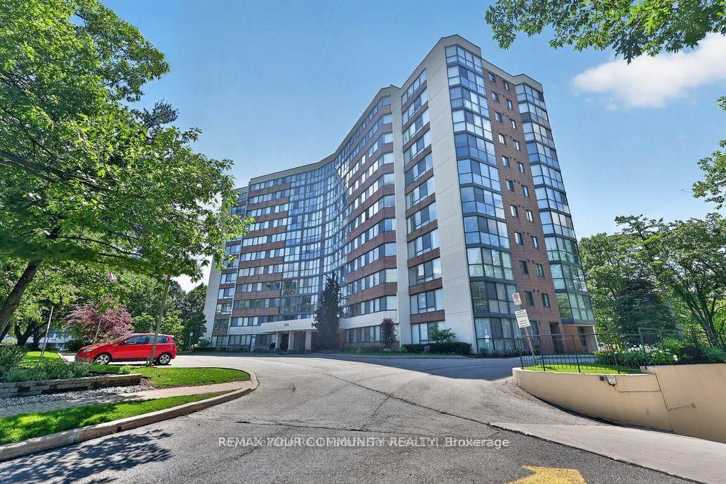 1240 Marlborough Court 806, Oakville, ON L6H 3K7 photo 2