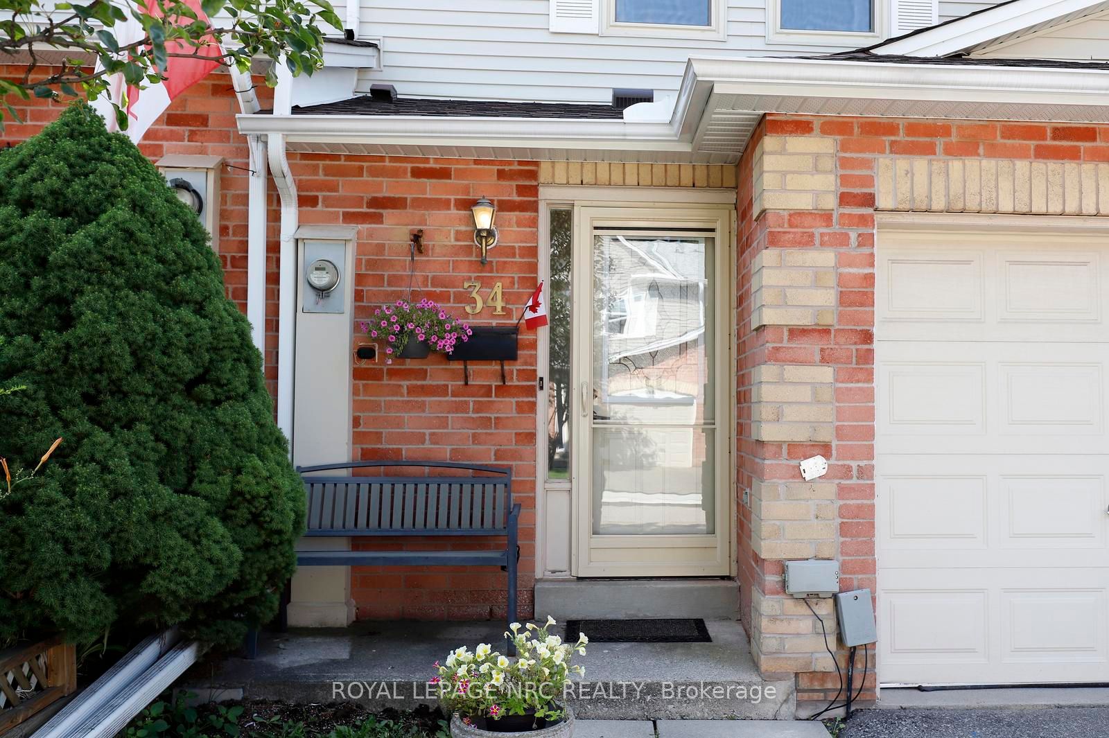 1226 Kirstie Court 34, Oakville, ON L6H 5C4 photo 3