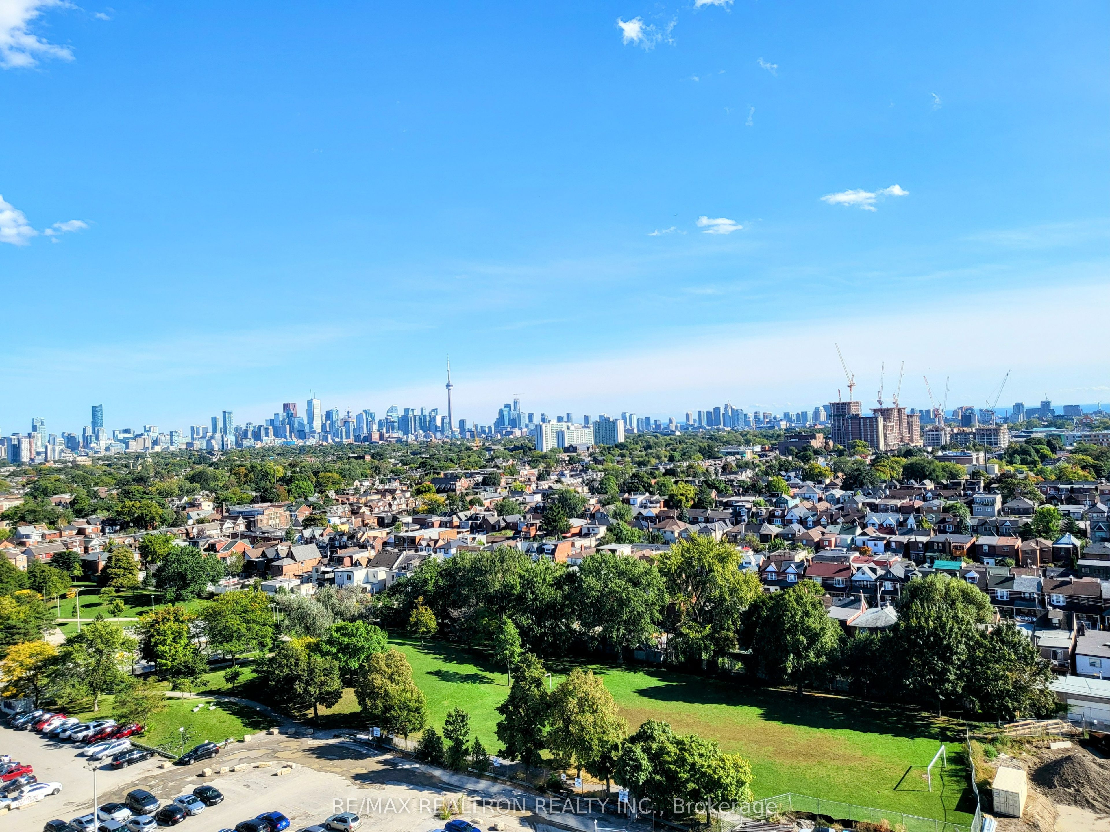 10 Graphophone Grove 1302, Toronto, ON M6H 0E5