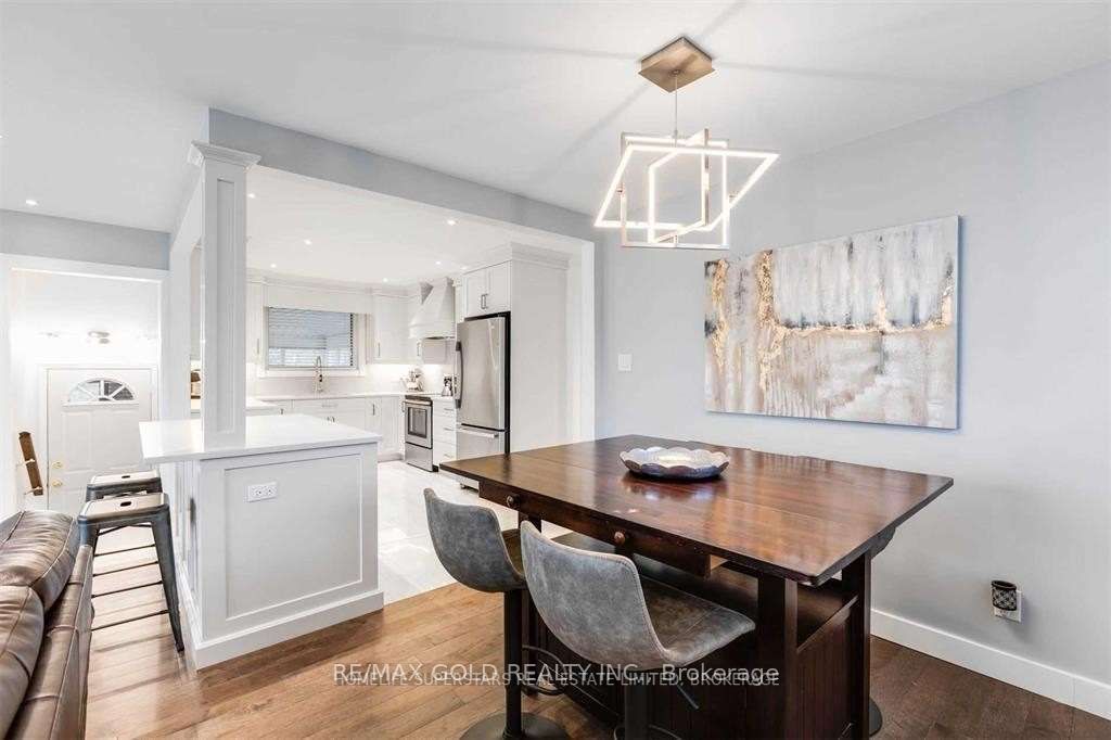 3472 Rexway Drive, Burlington, ON L7N 2L6 photo 3