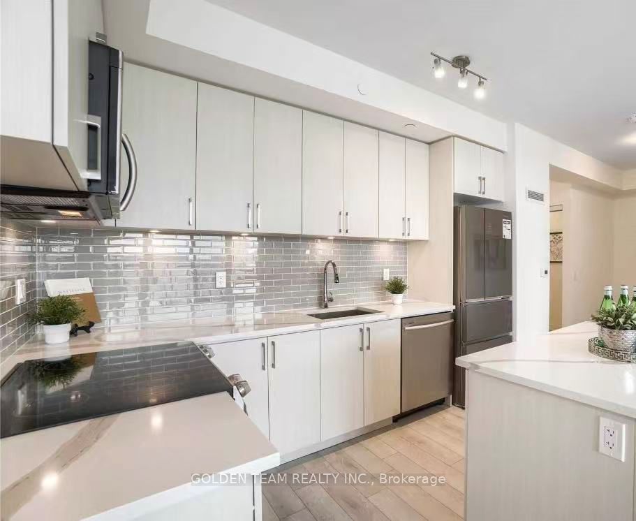 4699 Glen E Erin Drive 1102, Mississauga, ON L5N 2E3 photo 2