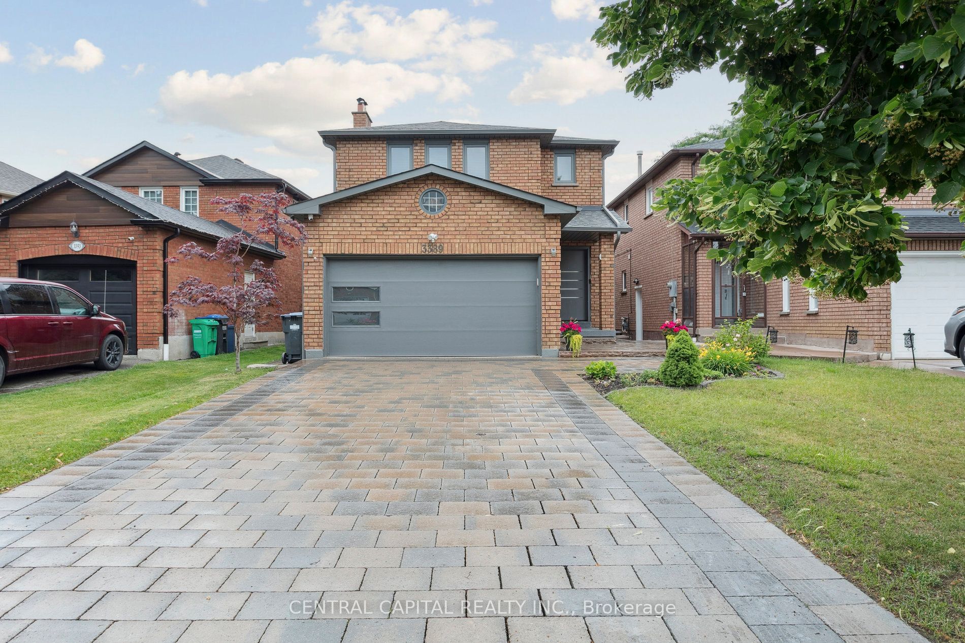 3389 Hargrove Road, Mississauga, ON L5L 4C9