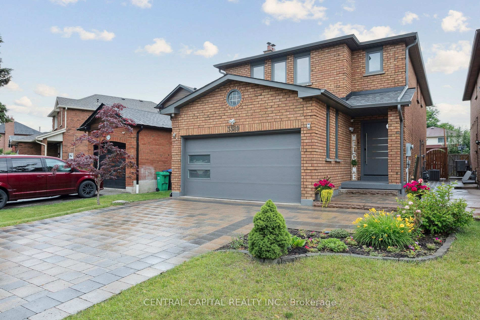 3389 Hargrove Road, Mississauga, ON L5L 4C9 photo 2