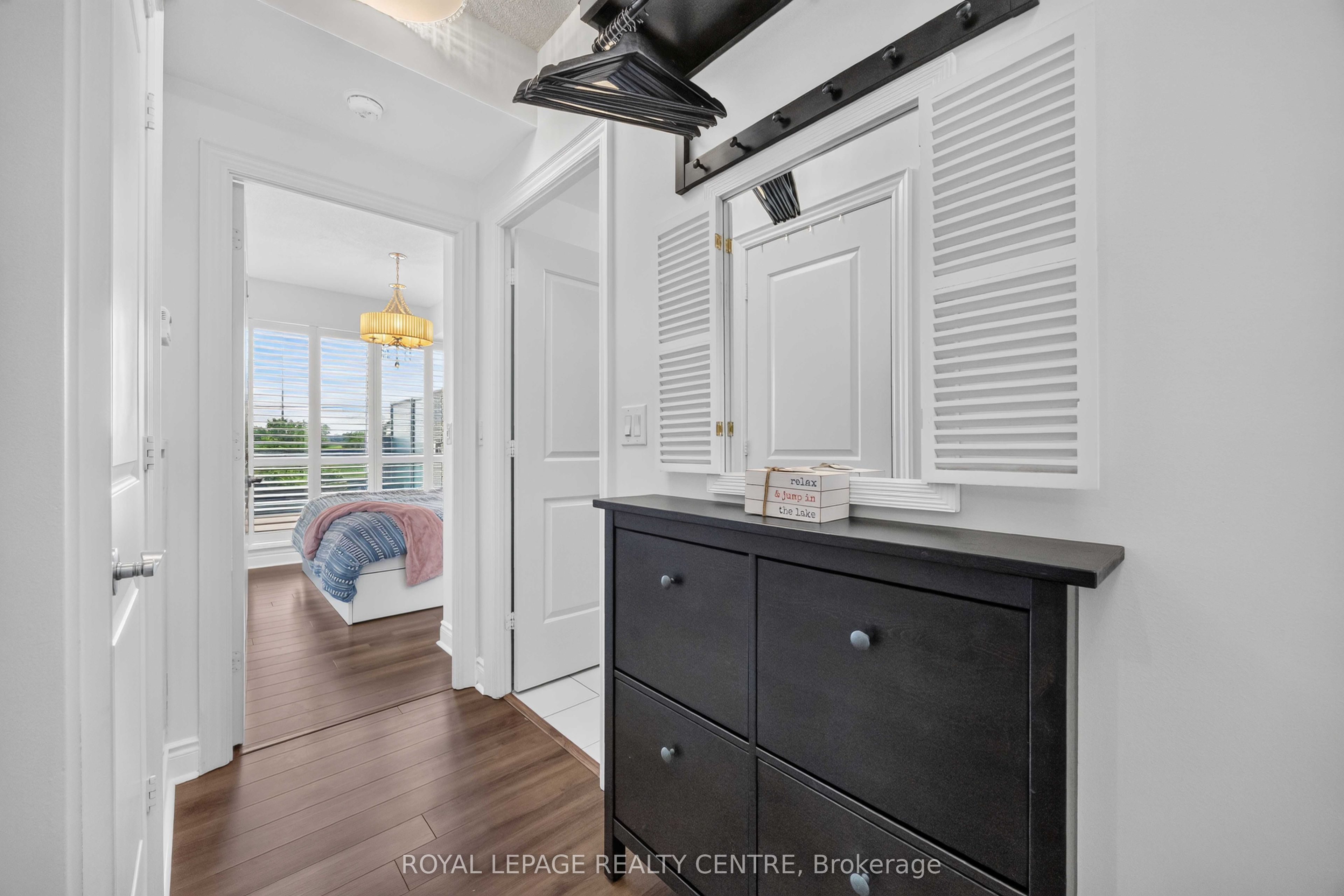 16 Brookers Lane 403, Toronto, ON M8V 0A5 photo 4