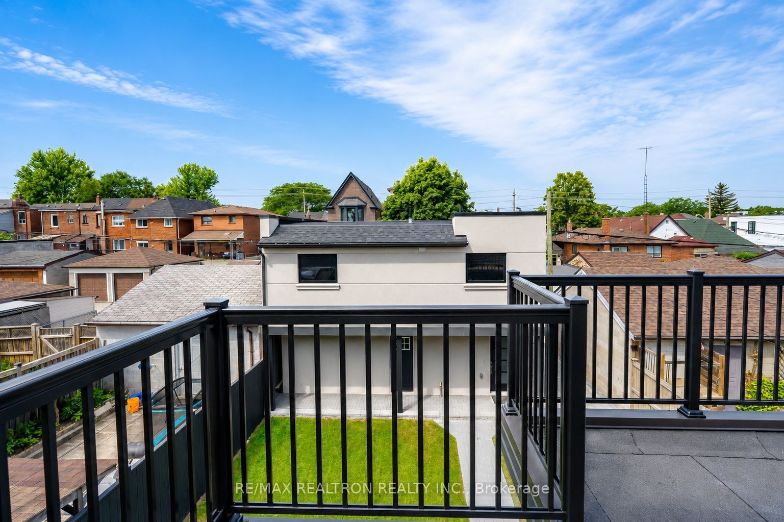 230 Boon Avenue Laneway, Toronto, ON M6E 3Z8 photo 2