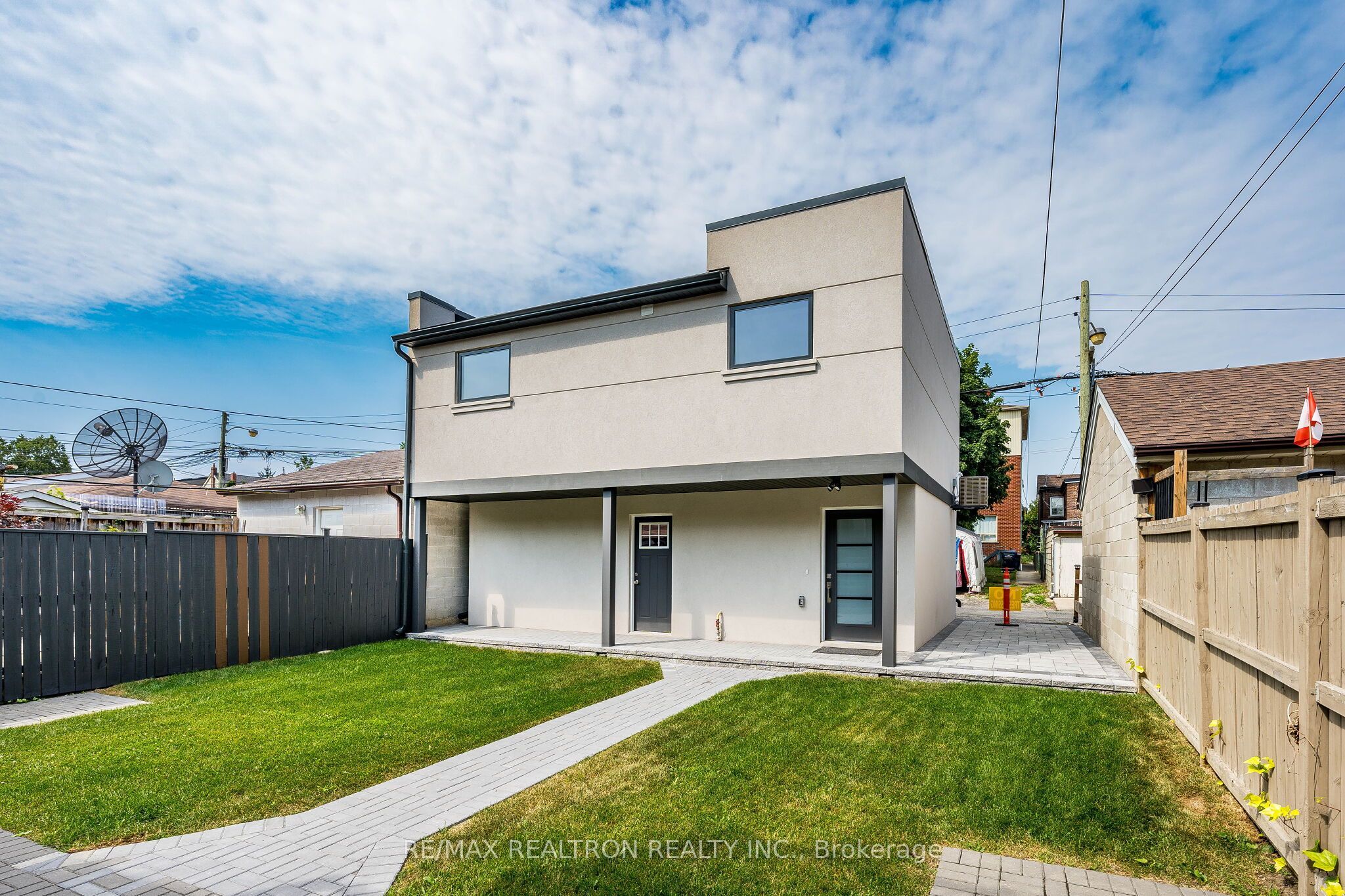230 Boon Avenue Laneway, Toronto, ON M6E 3Z8 photo 3