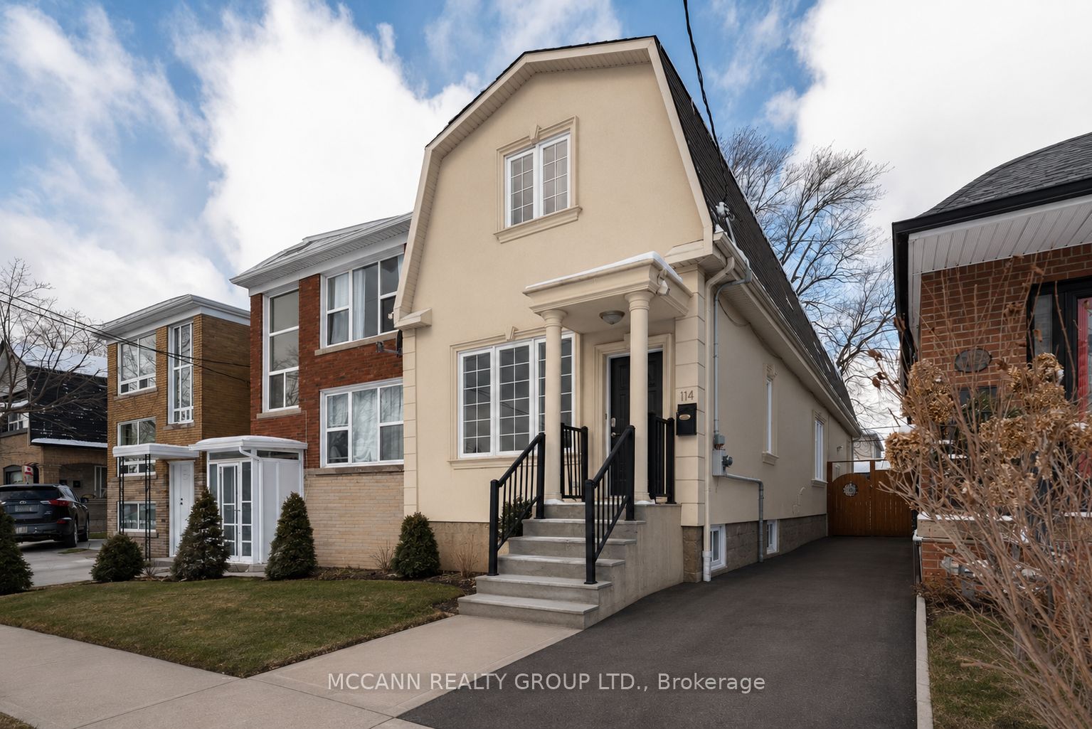 114 Belgravia Avenue BASEMENT, Toronto, ON M6E 2M5