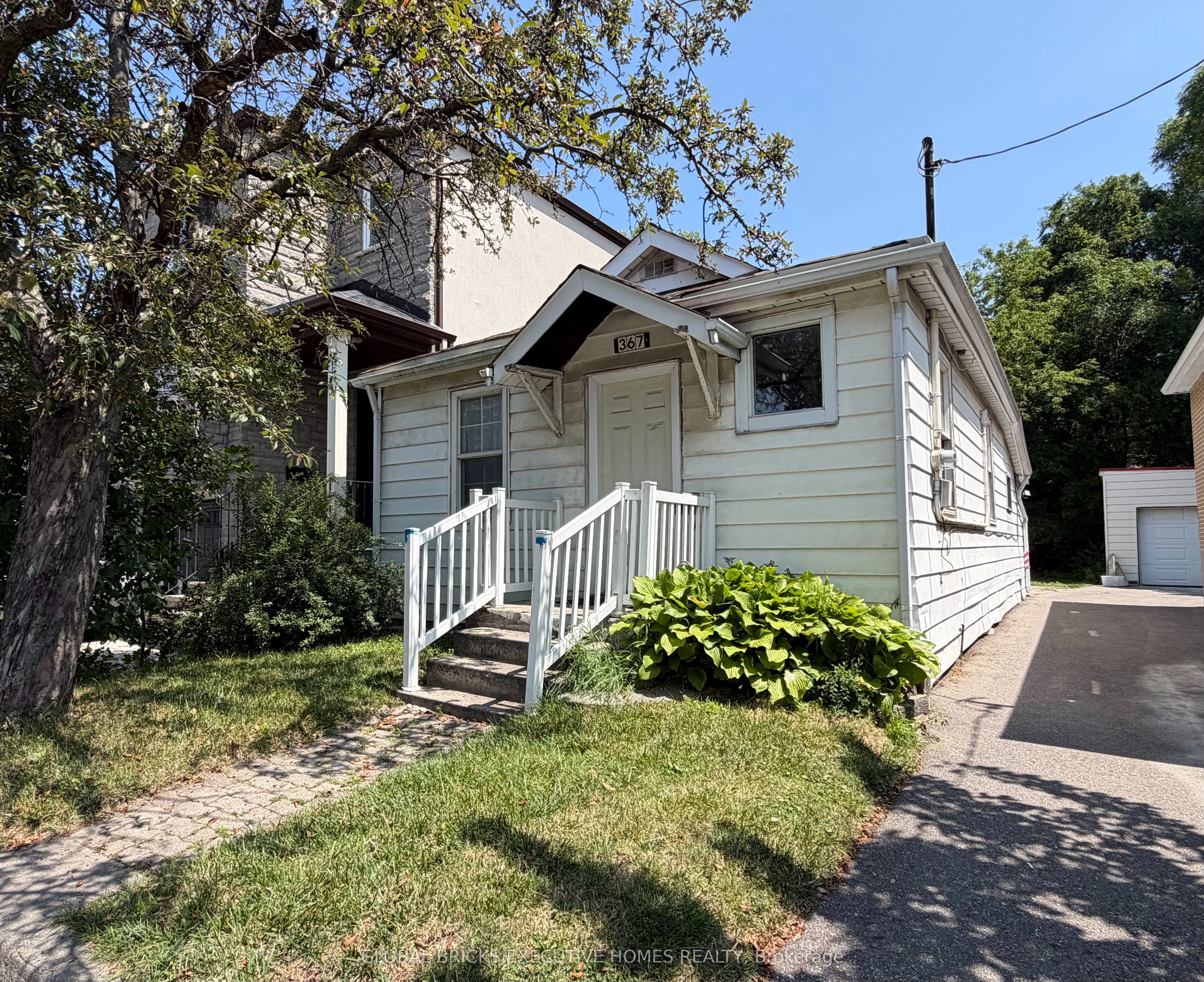 367 Kipling Avenue, Toronto, ON M8V 3K8