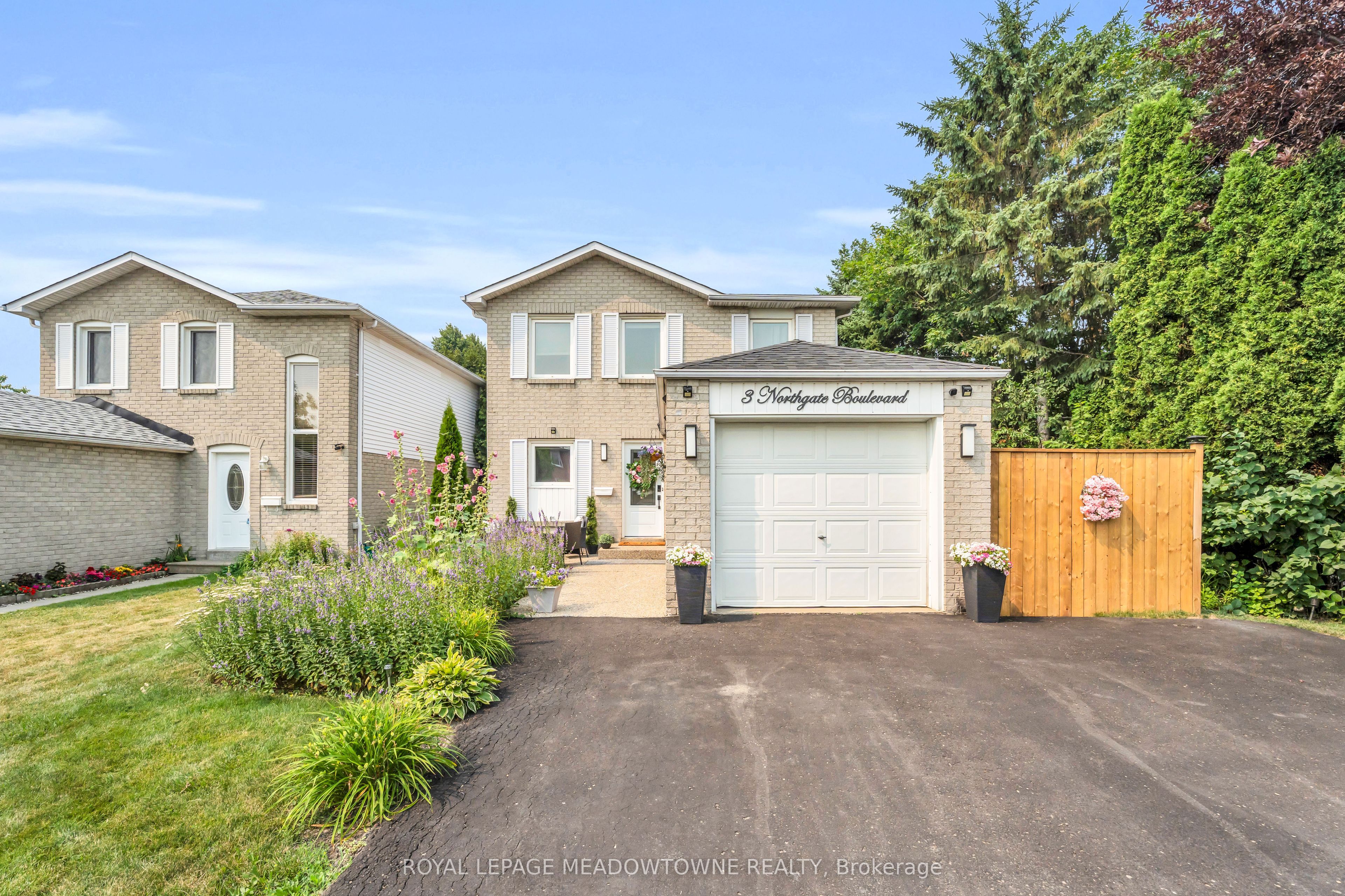 3 Northgate Boulevard, Brampton, ON L6S 4G6