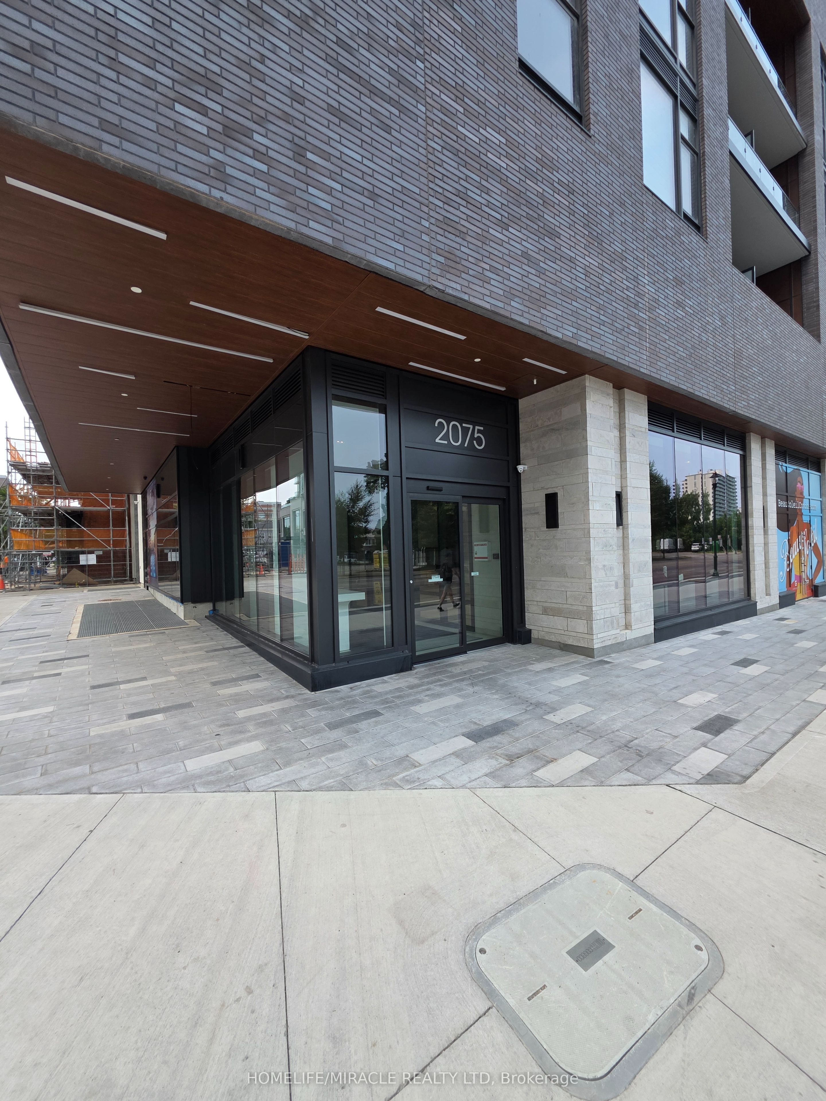 2075 Lakeshore Road 1702, Burlington, ON L7R 0H3 photo 3
