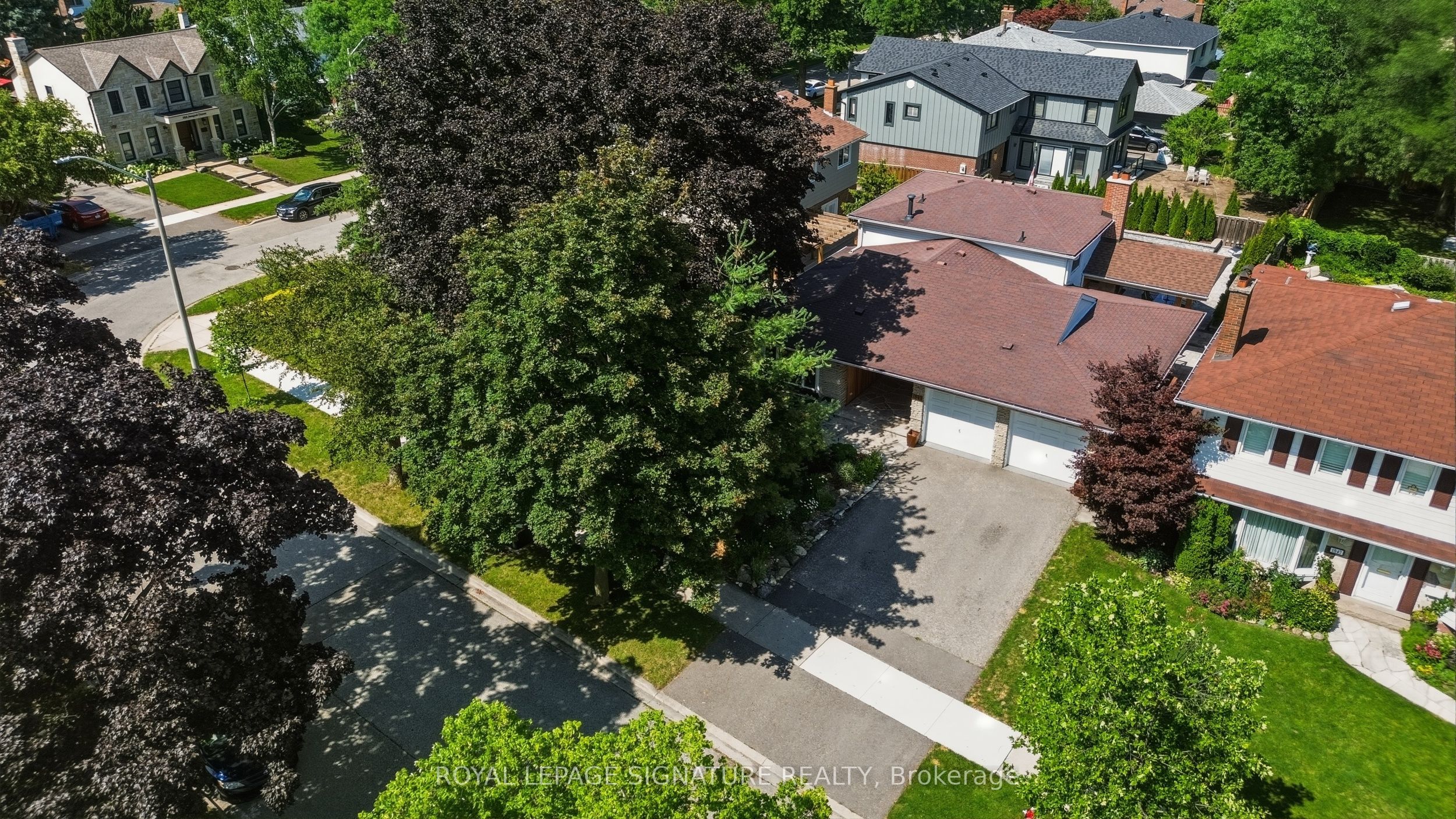 1843 Stonepath Crescent, Mississauga, ON L4X 1Y1 photo 5