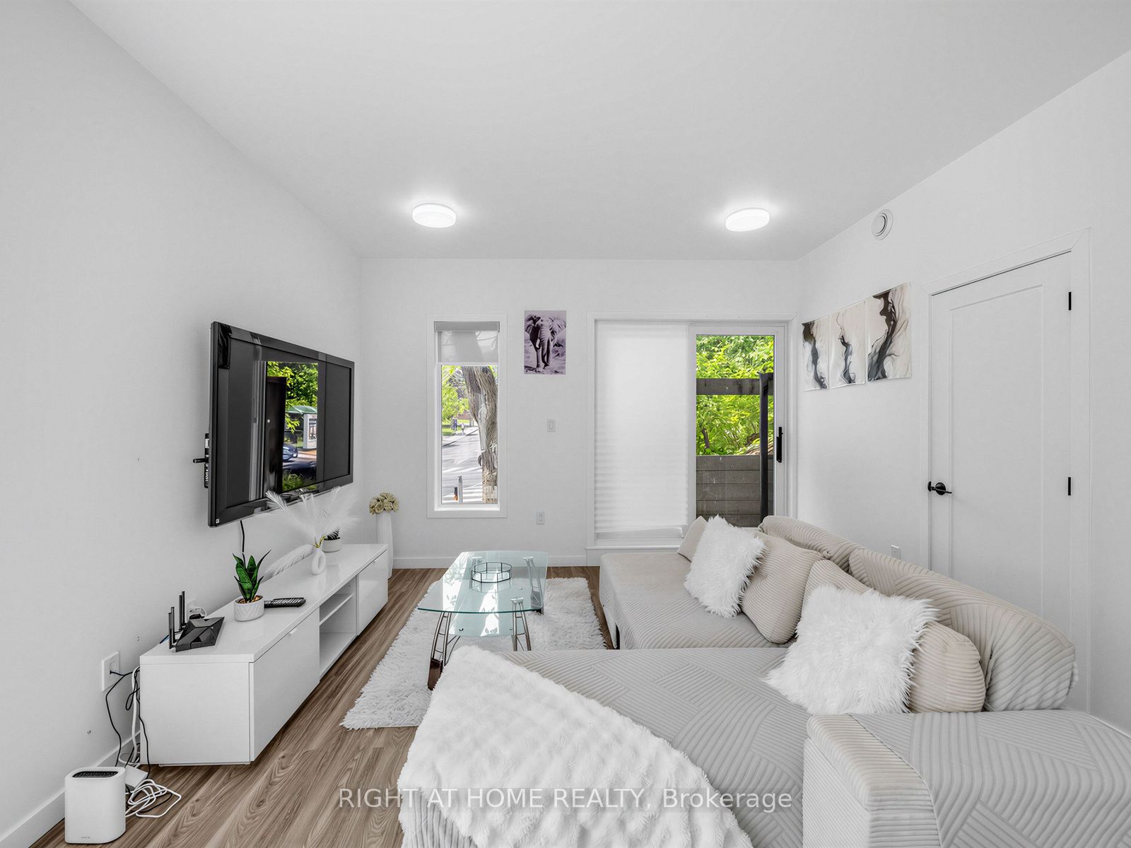 148 Glenlake Avenue 5, Toronto, ON M6P 1E7 photo 4