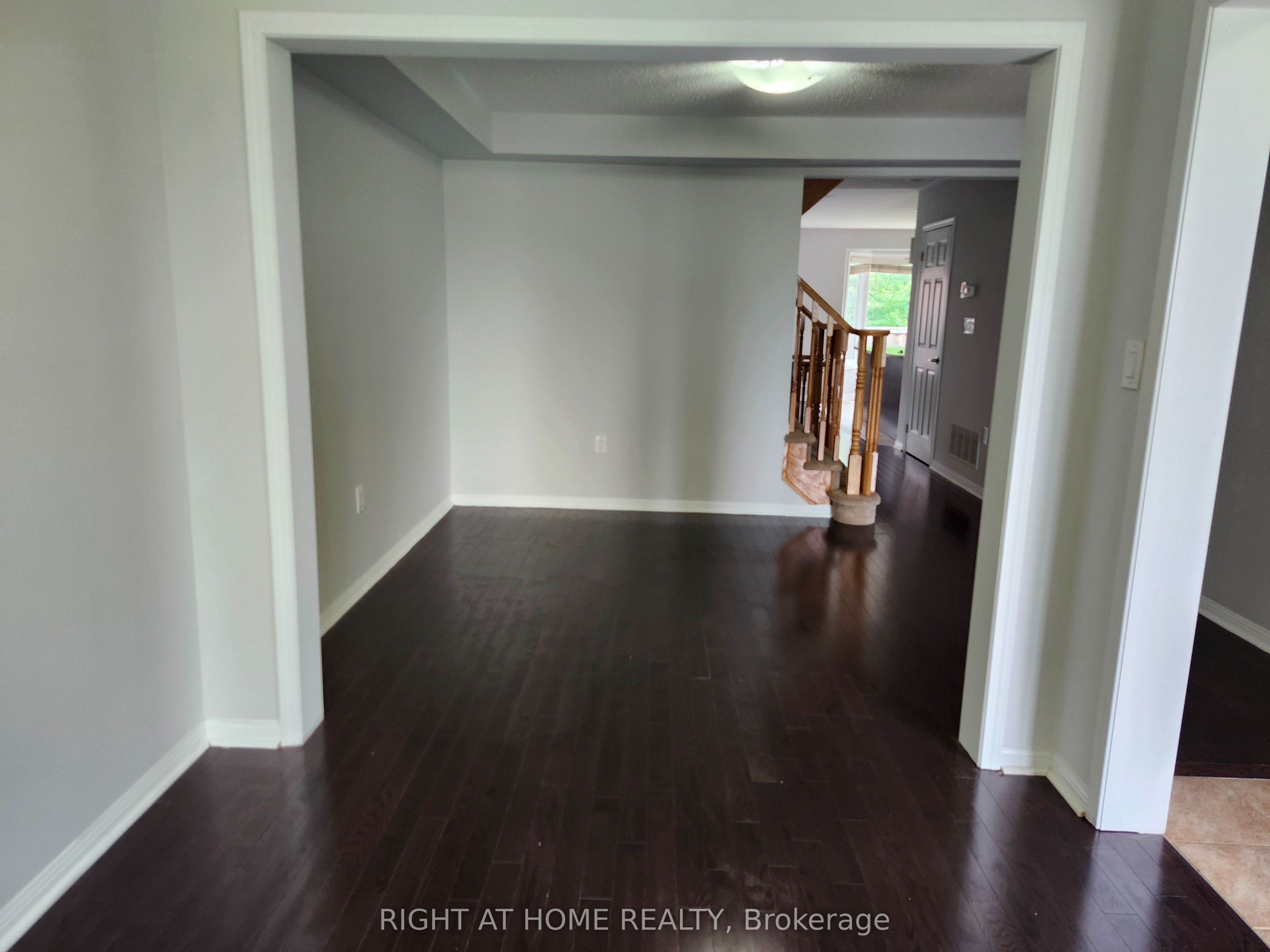 786 Bolingbroke Drive, Milton, ON L9T 5A5 photo 5