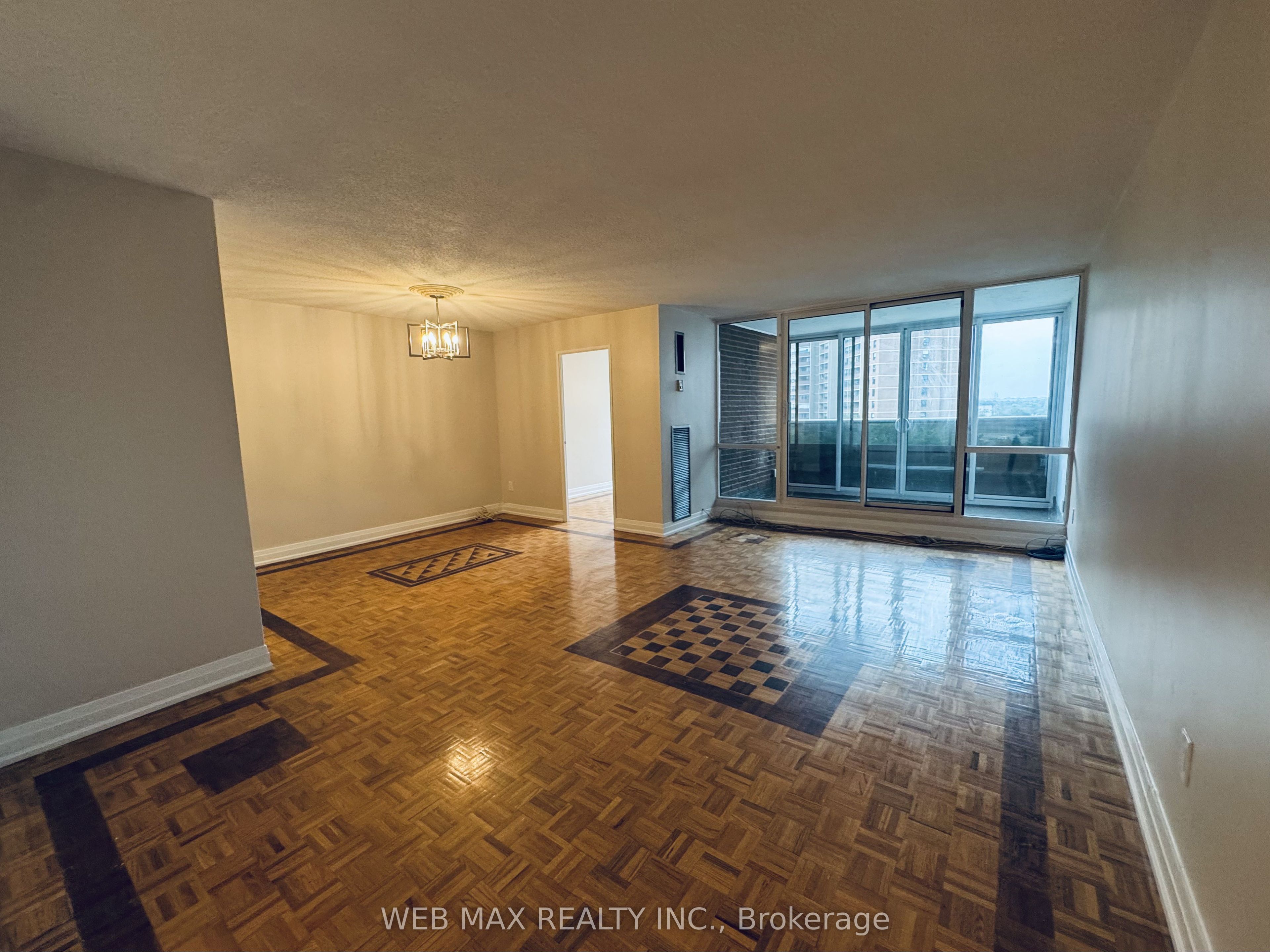 625 The West Mall N/A 604, Toronto, ON M9C 4W9
