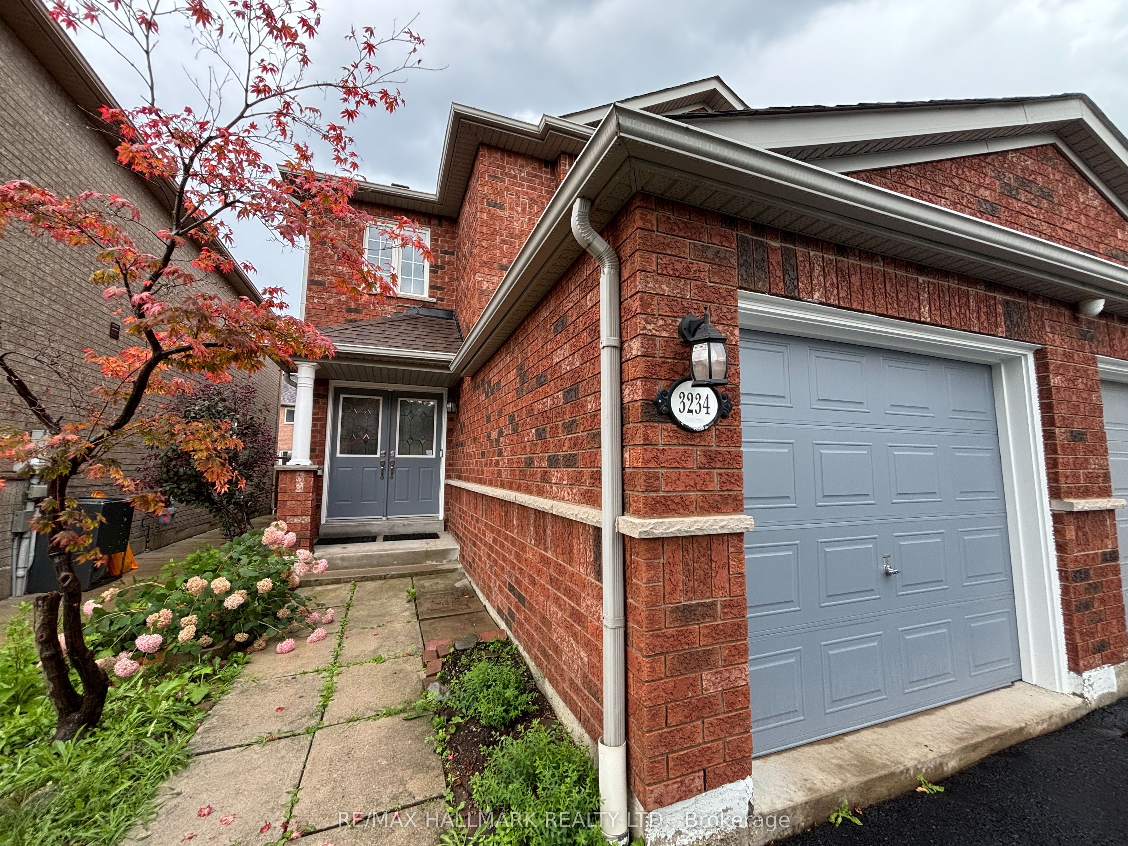 3234 Raindance Crescent, Mississauga, ON L5N 8L6 photo 2
