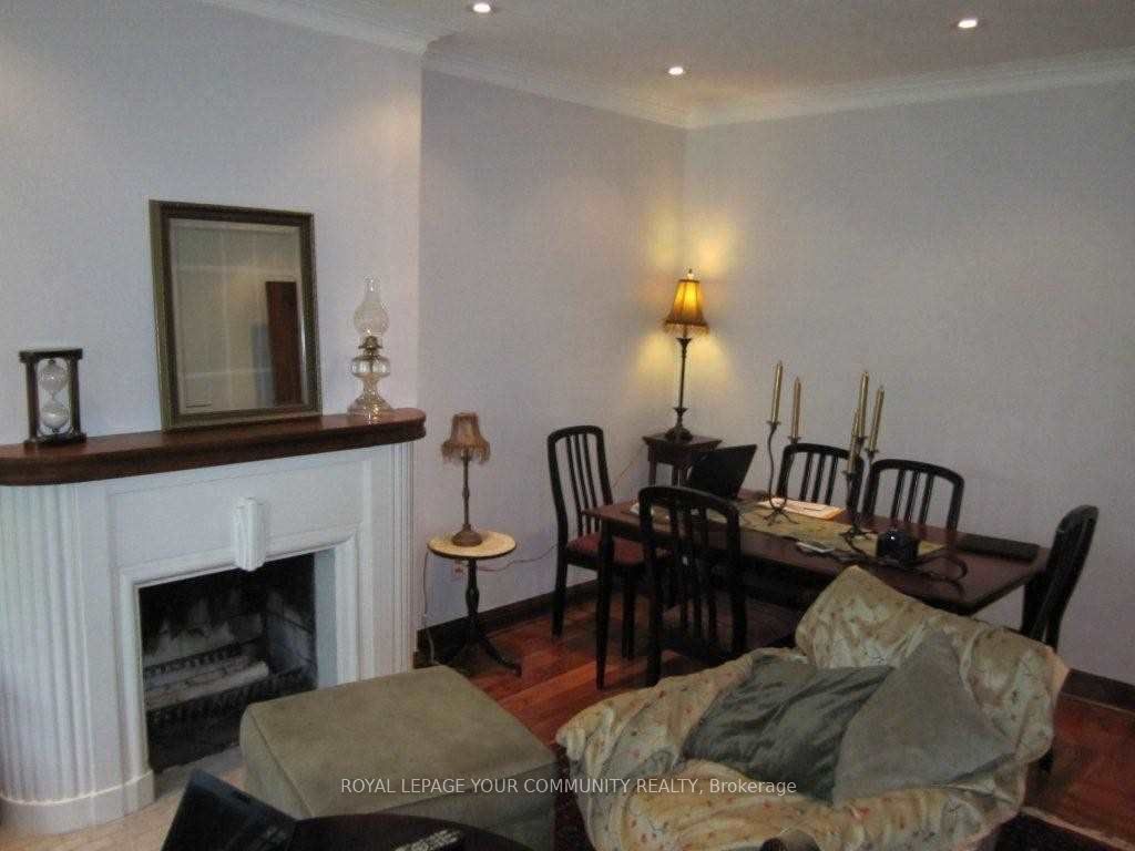 13 Tenth Street, Toronto, ON M8V 3E7 photo 3