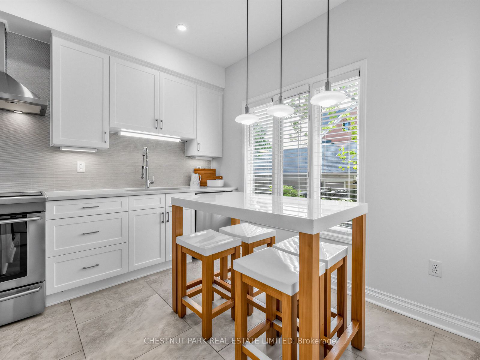 24 The Greenery, Oakville, ON L6H 6J6 photo 5