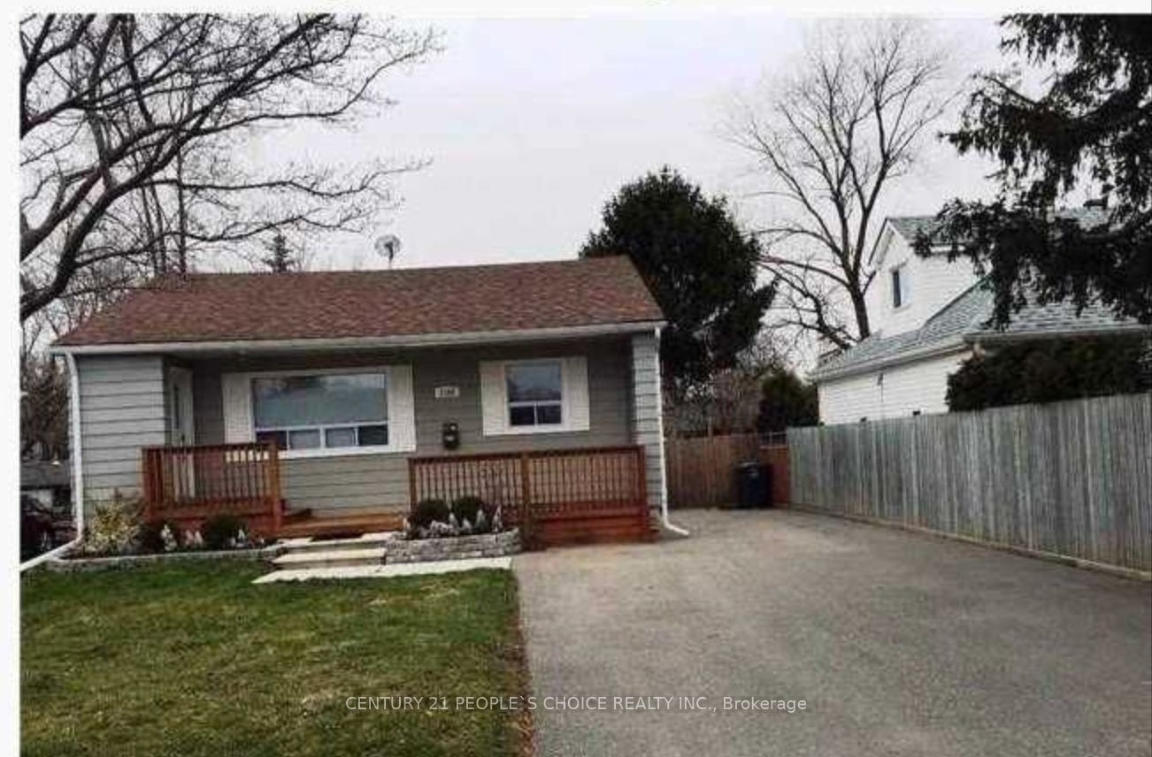 1165 Ogden Avenue Bsmt, Mississauga, ON L5E 2G8