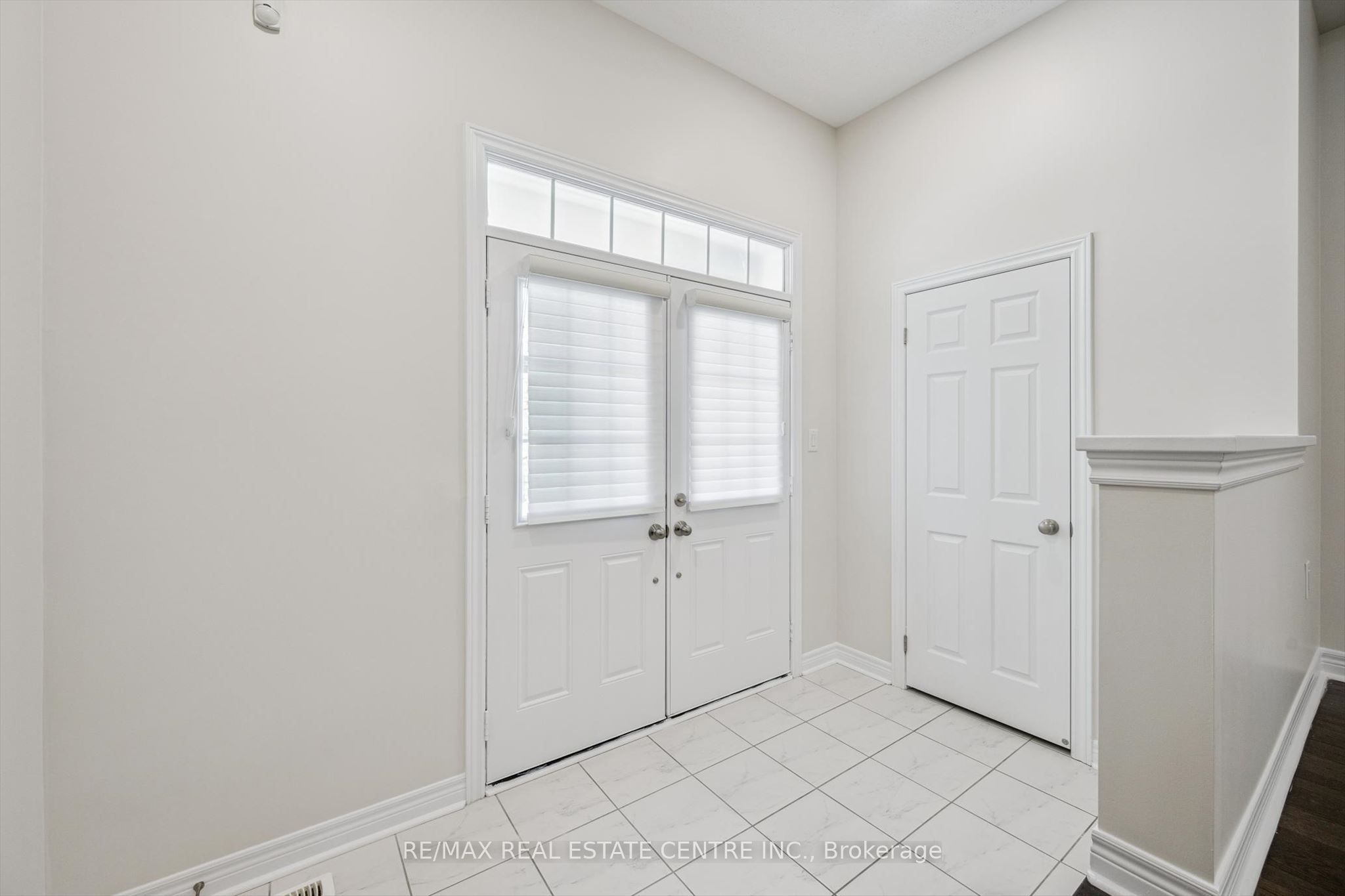 37 Zanetta Crescent, Brampton, ON L6Y 6A2 photo 5
