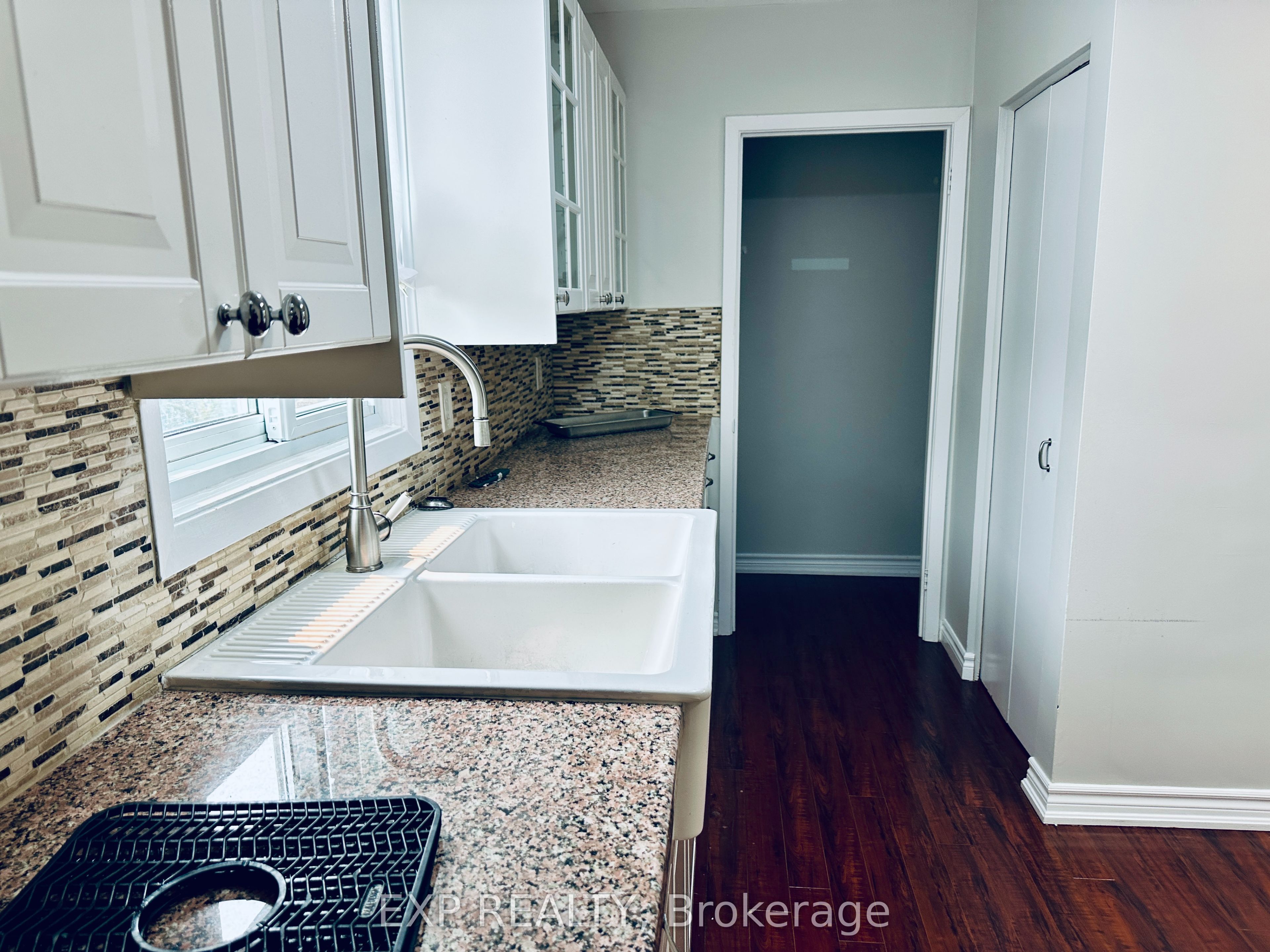 1374 Charles Drive #2B, Burlington, ON L7P 2C9 photo 4