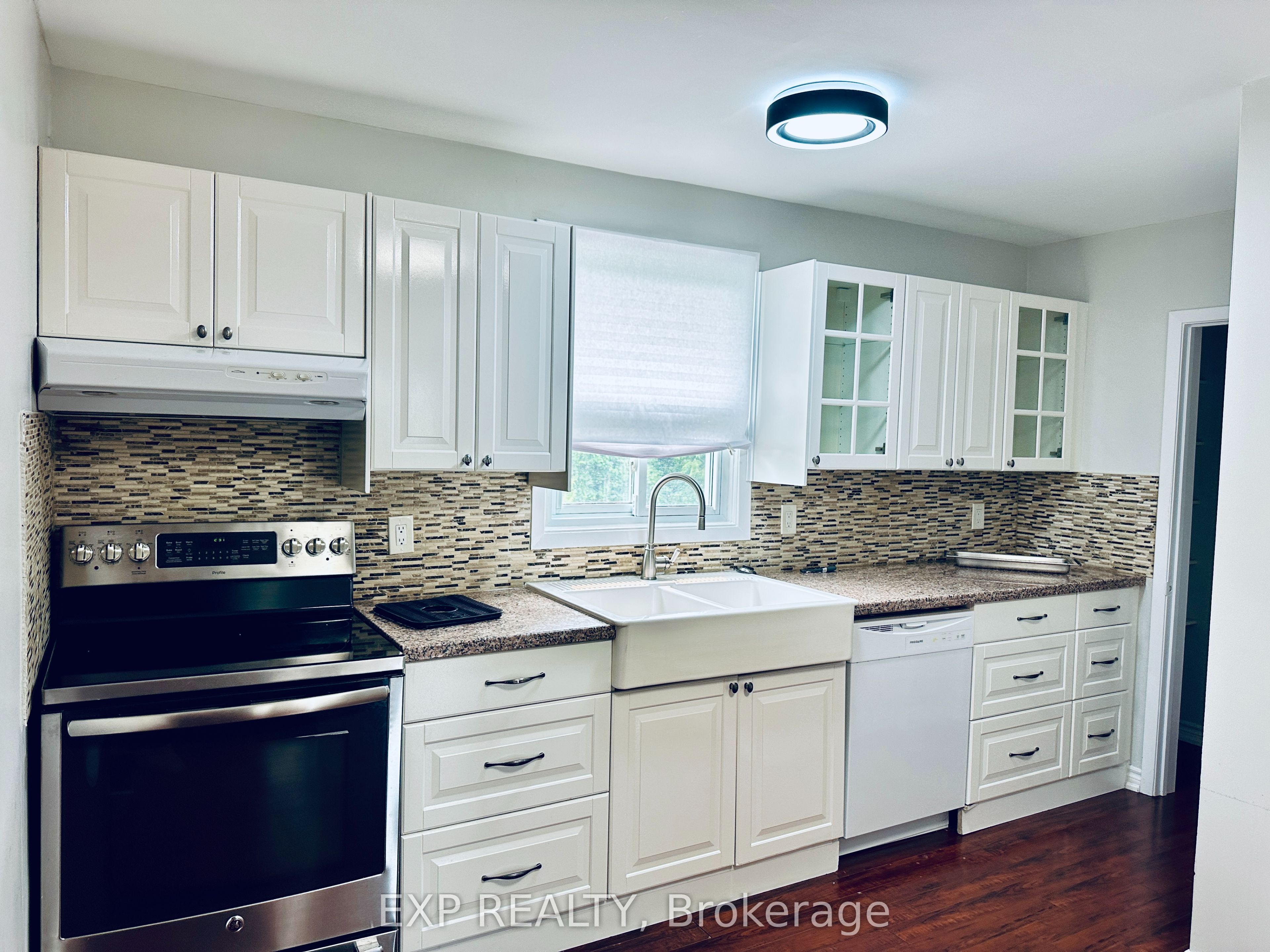 1374 Charles Drive #2B, Burlington, ON L7P 2C9 photo 5