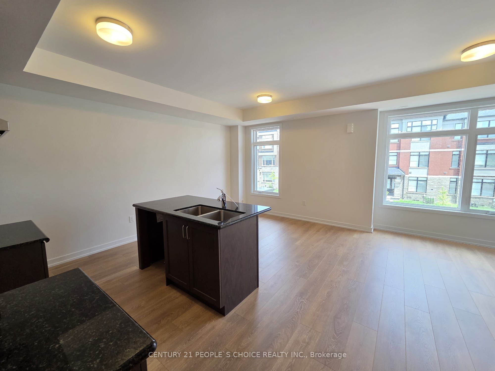 1071 Wheat Boom Drive 1, Oakville, ON L6H 8B7 photo 4