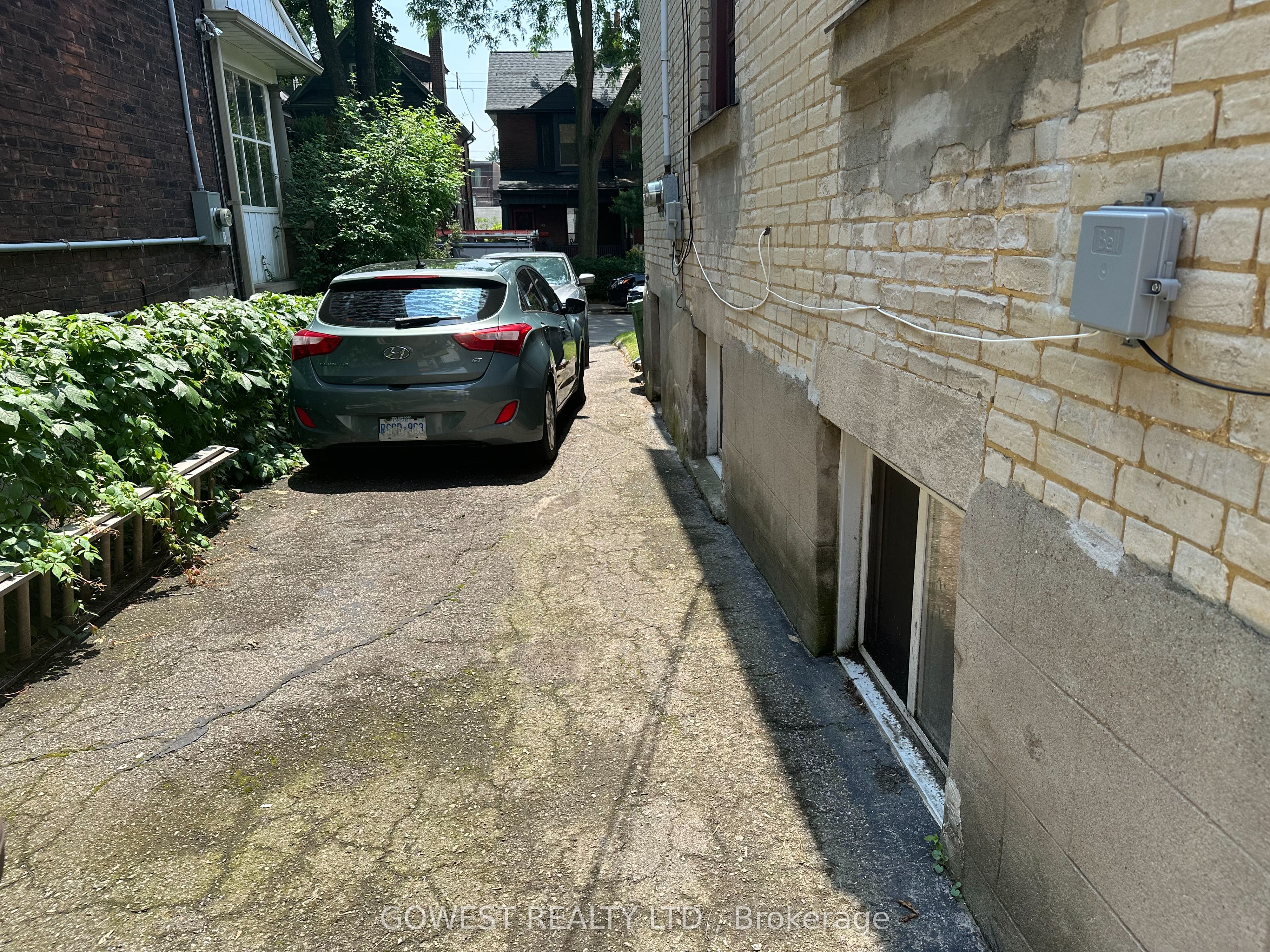 30 Grenadier Road, Toronto, ON M6R 1R2 photo 4