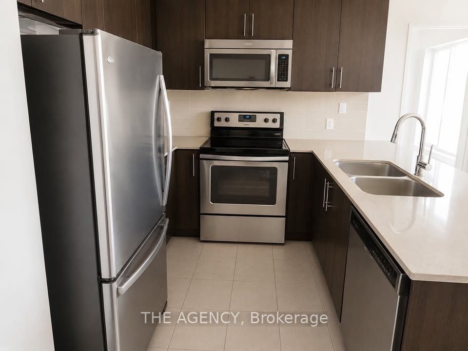 3985 Grand Park Drive 1011, Mississauga, ON L5B 0H8 photo 3
